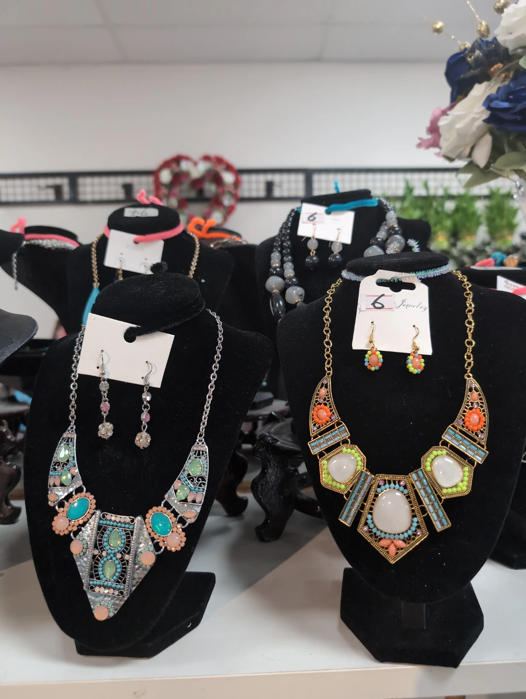 Necklace with earring set $6,$8 - photo 4