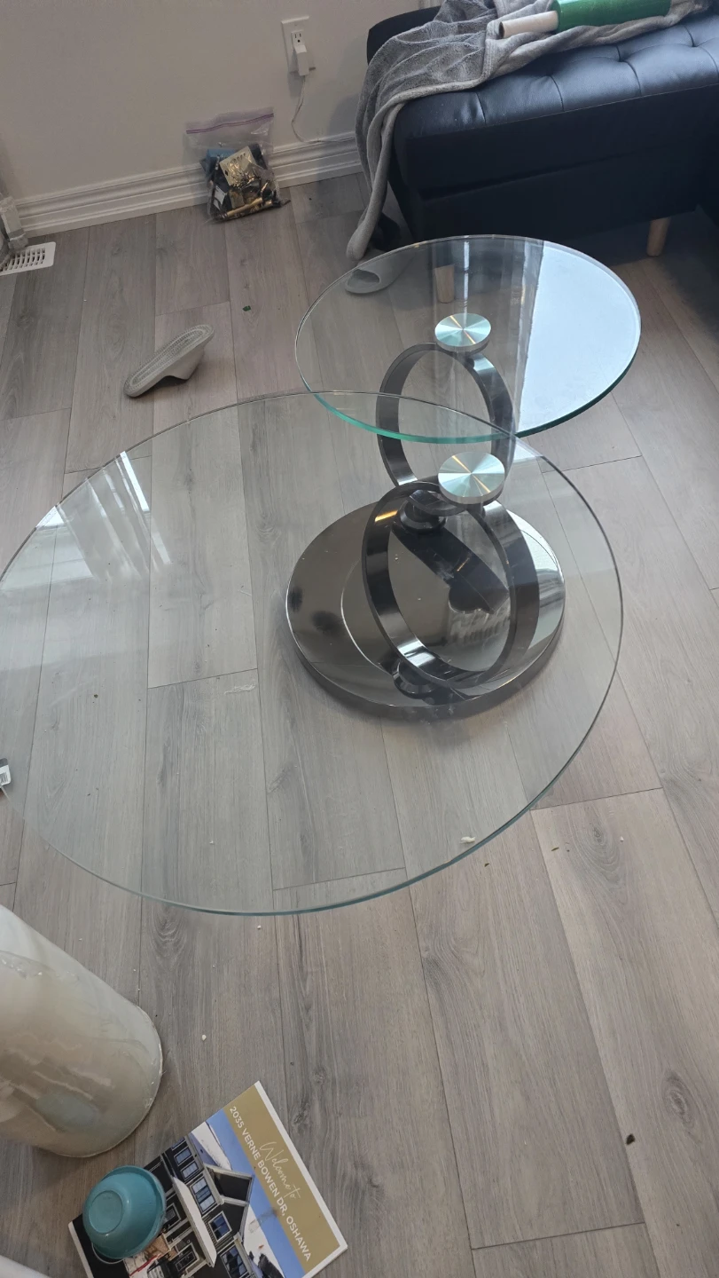Glass Round Coffee Table and end table - photo 2