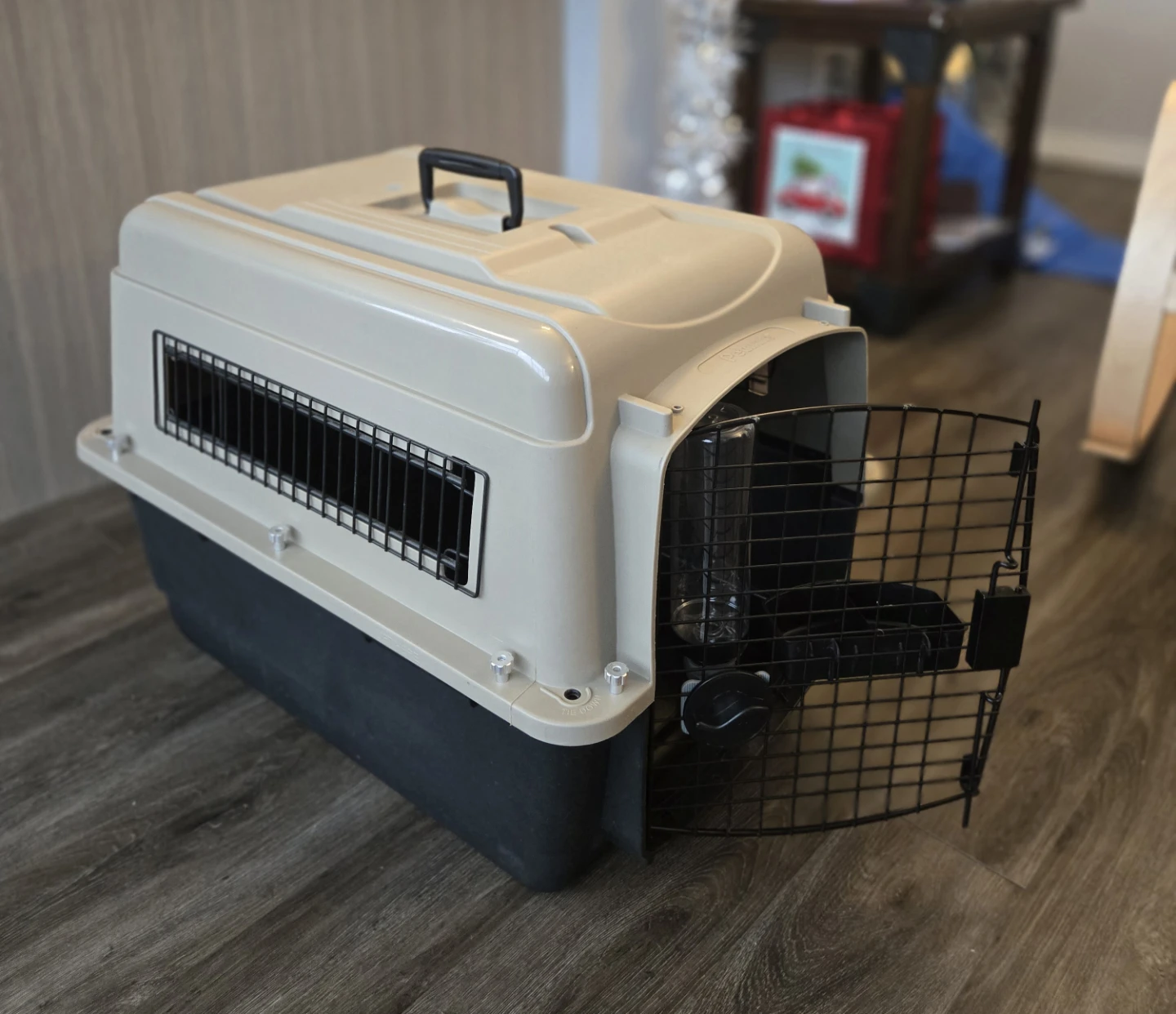 Petmate Dog Kennel - Dog Crate