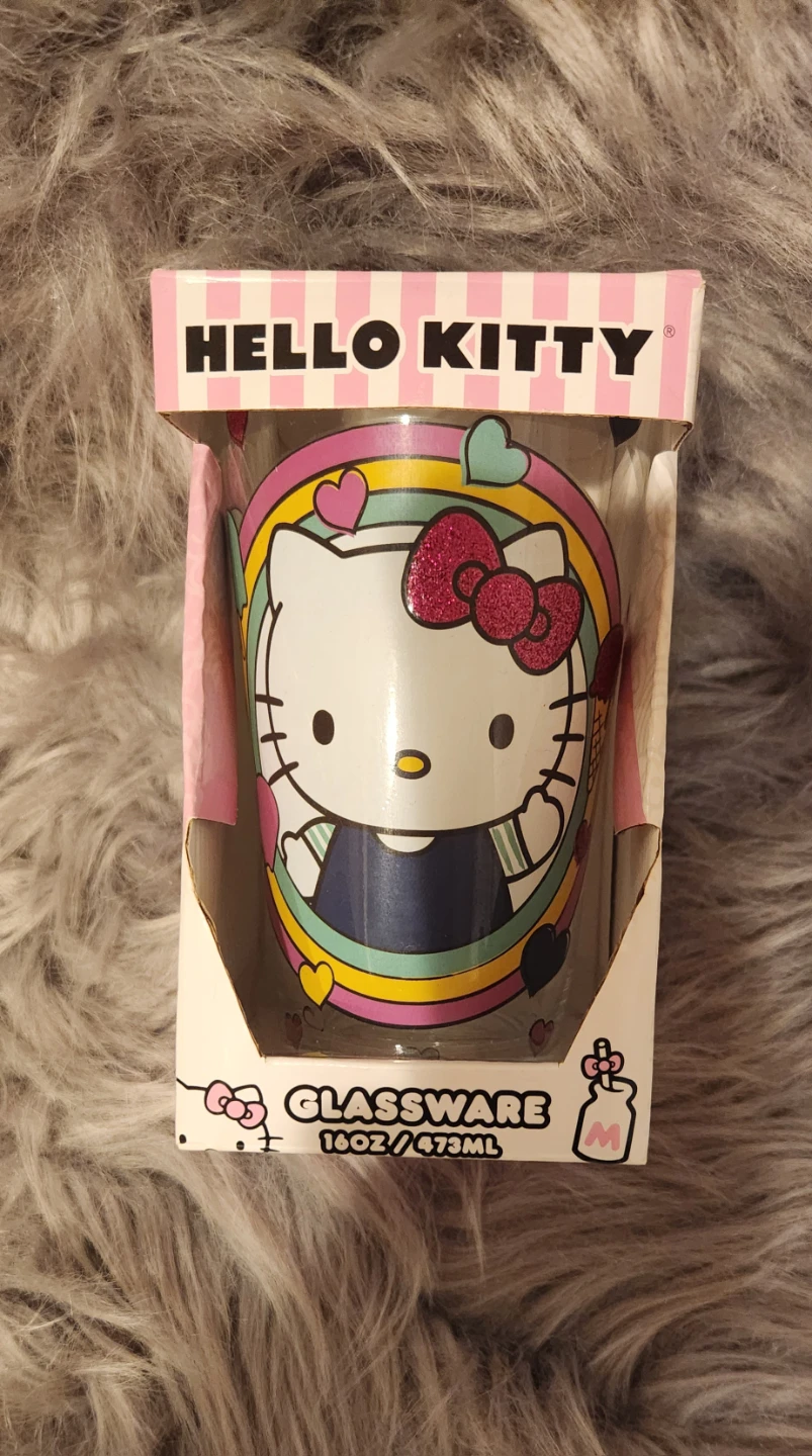 Hello Kitty Glassware Tumbler 16oz