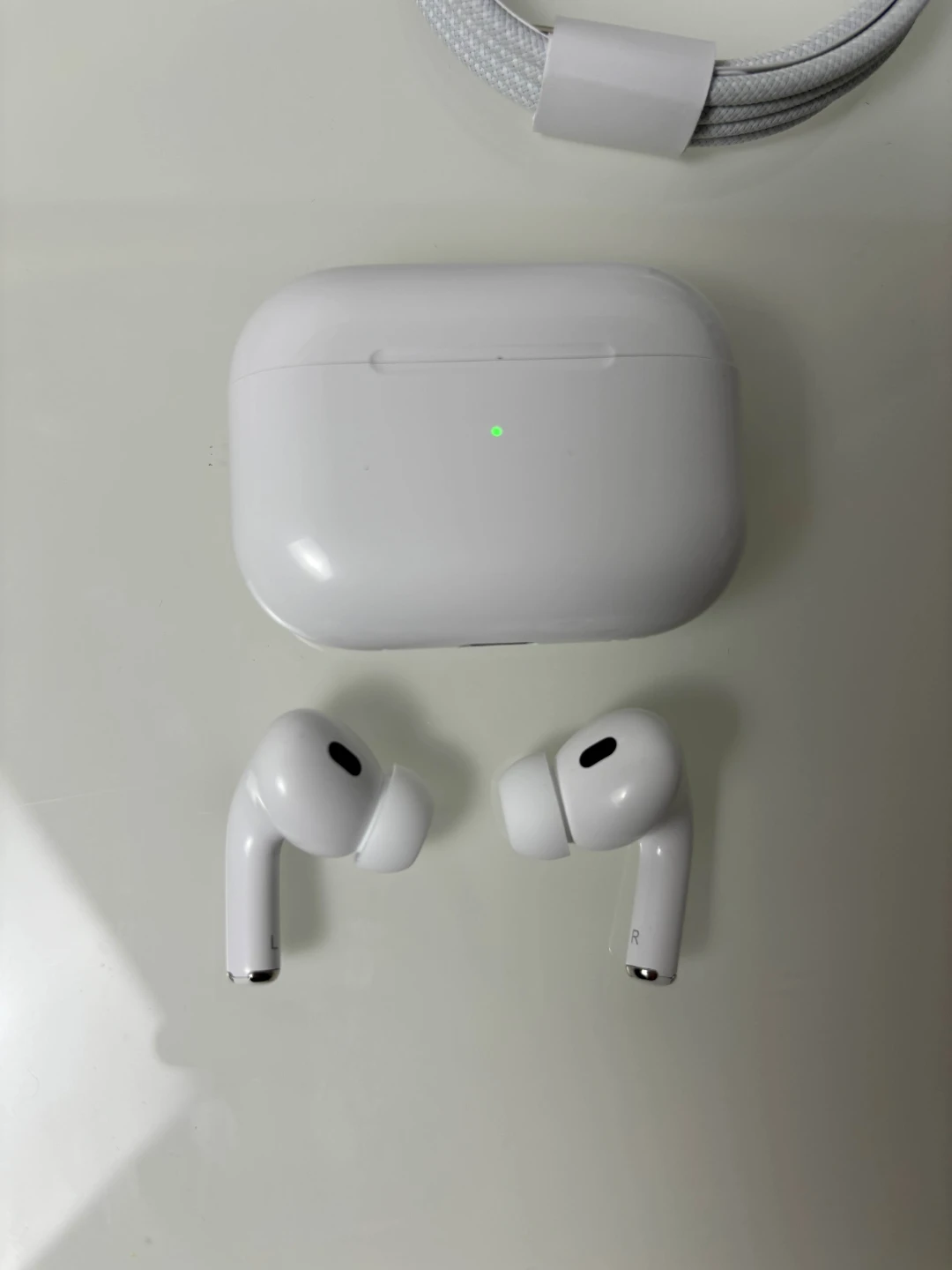Bluetooth Earbuds - Like New!