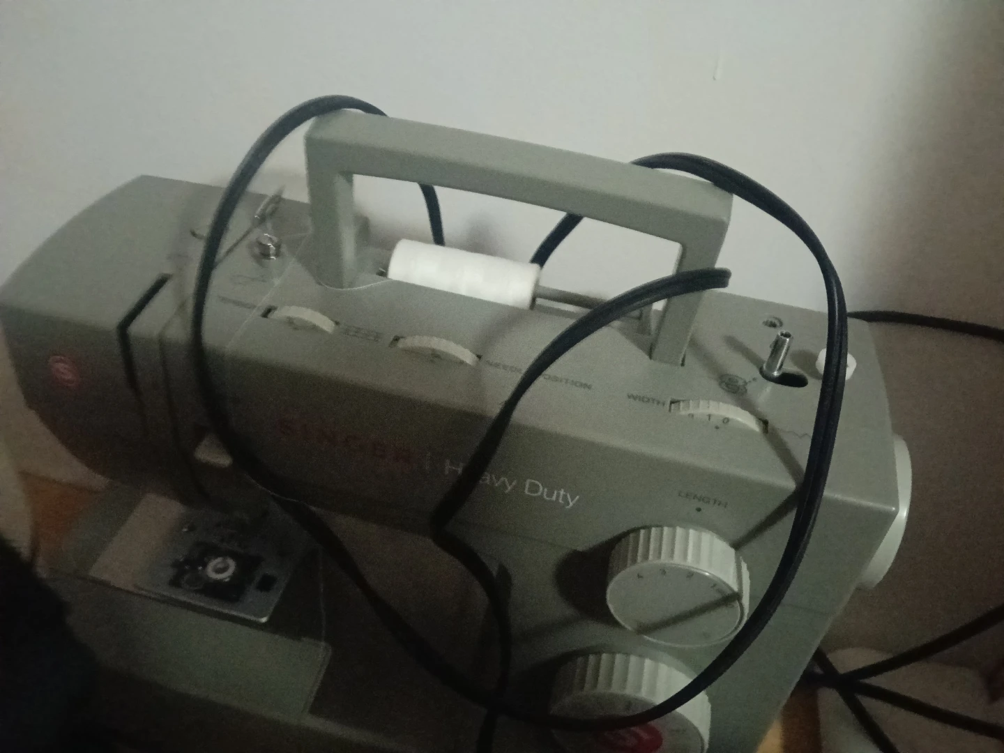 Singer Heavy Duty Sewing Machine