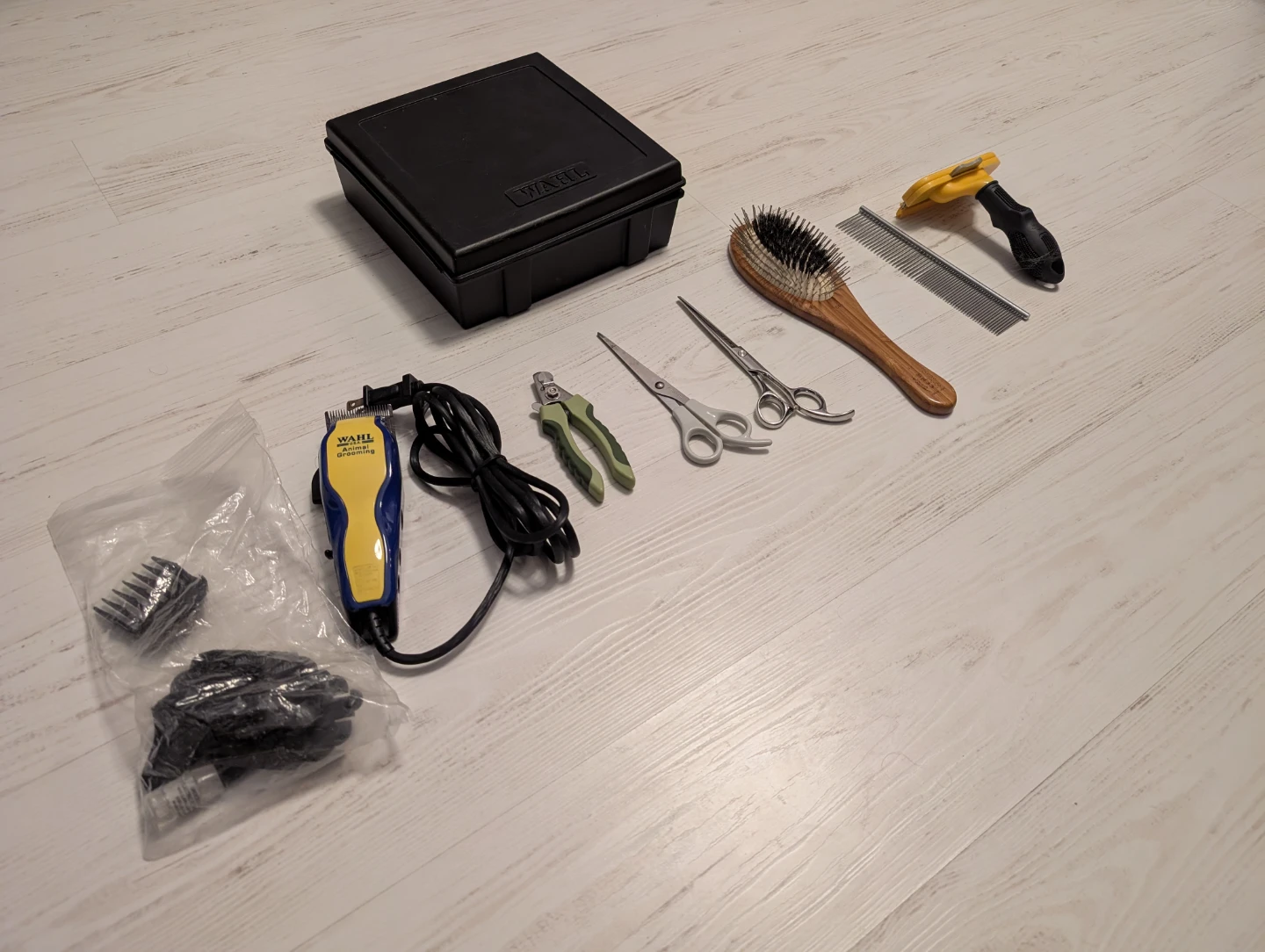 Wahl Pet Grooming Kit with Clippers & Accessories