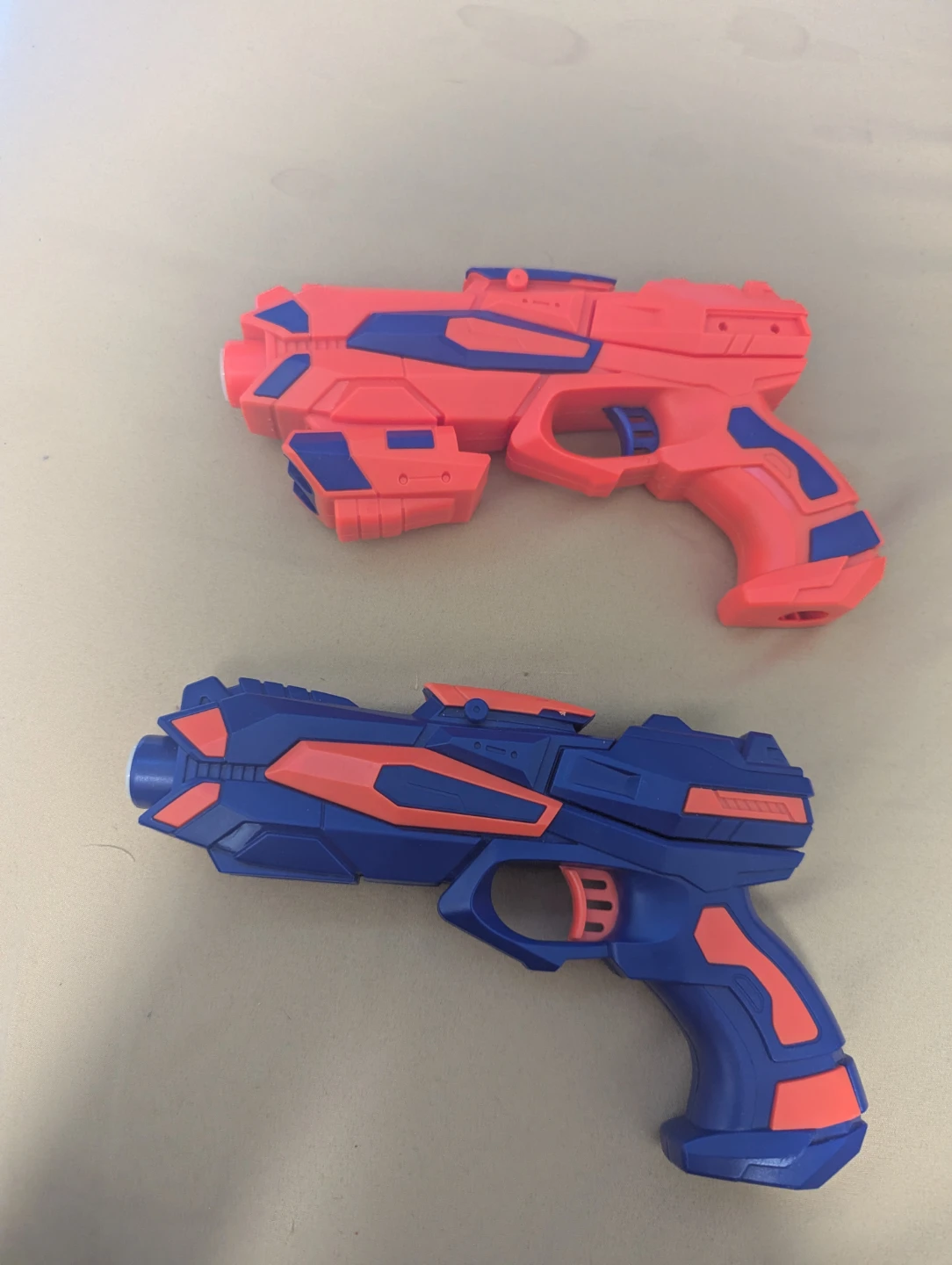 Toy guns