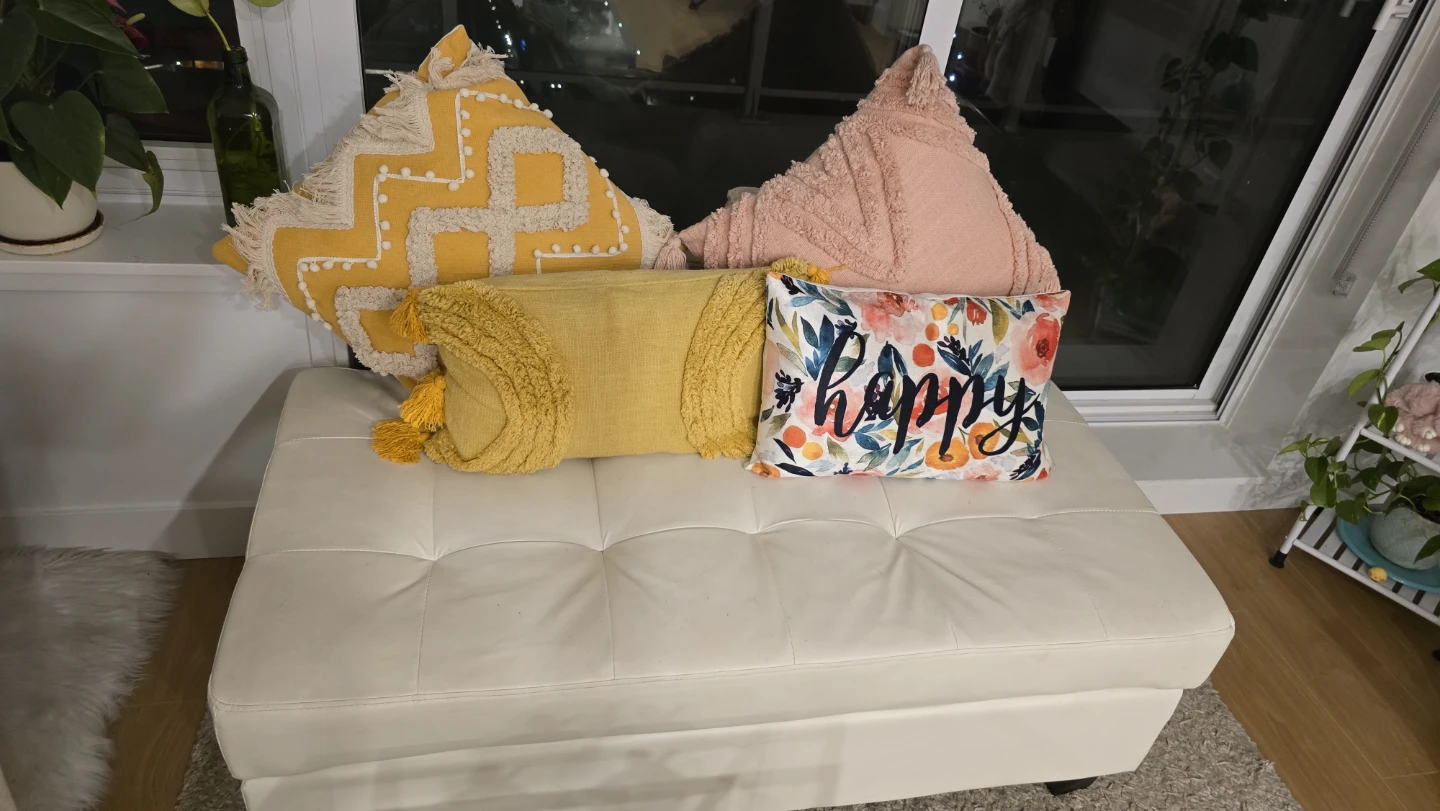 White Ottoman with 4 Decorative Throw Pillows - Assorted Styles - photo 2