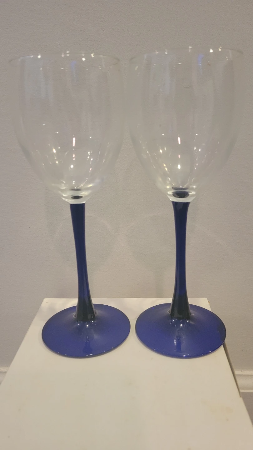 Set of 4 Blue Stem Wine Glasses - photo 2