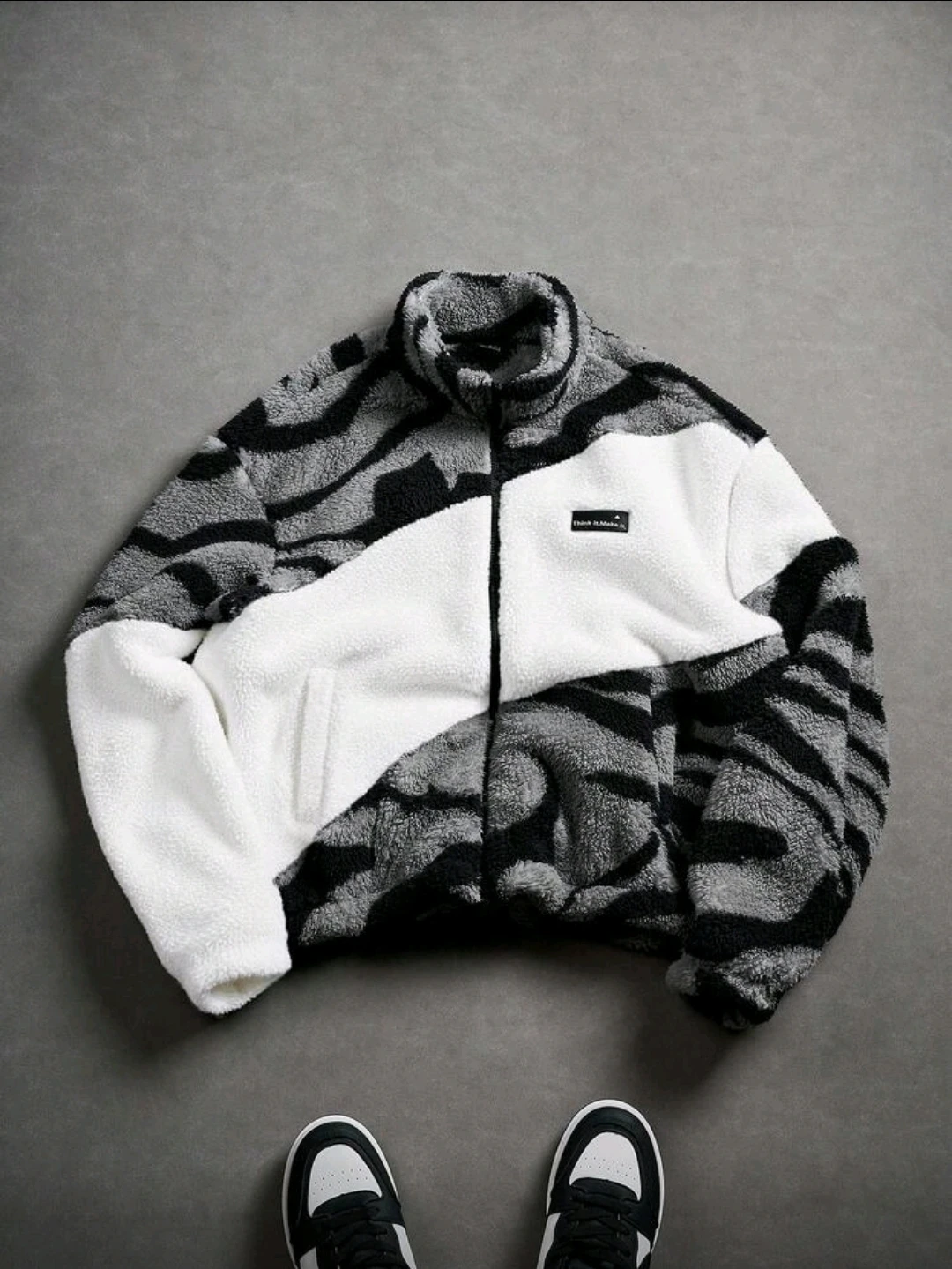 Pavtros veste polaire "Think it, Make it" zébré