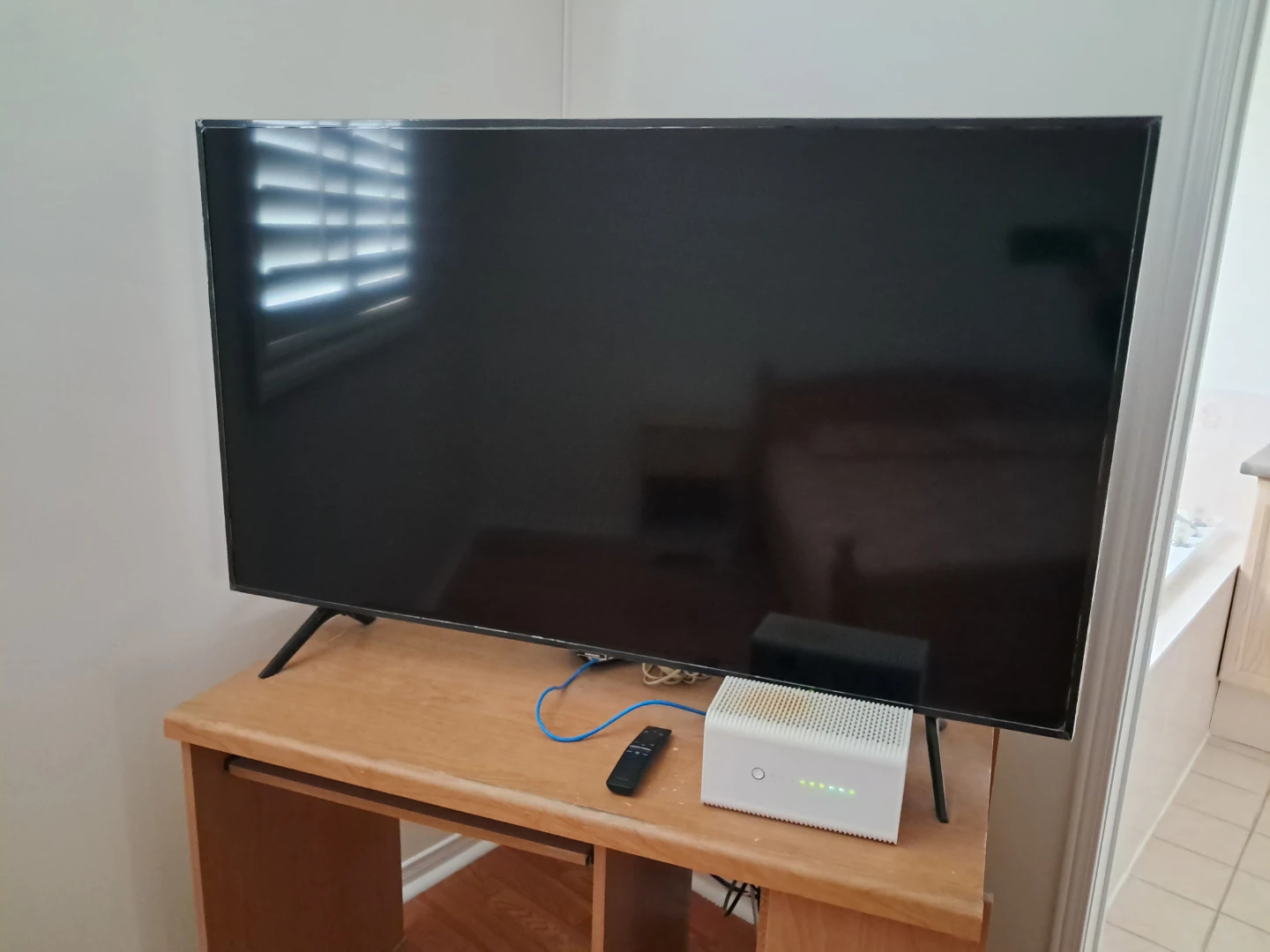 Samsung 55" Smart TV - photo 3