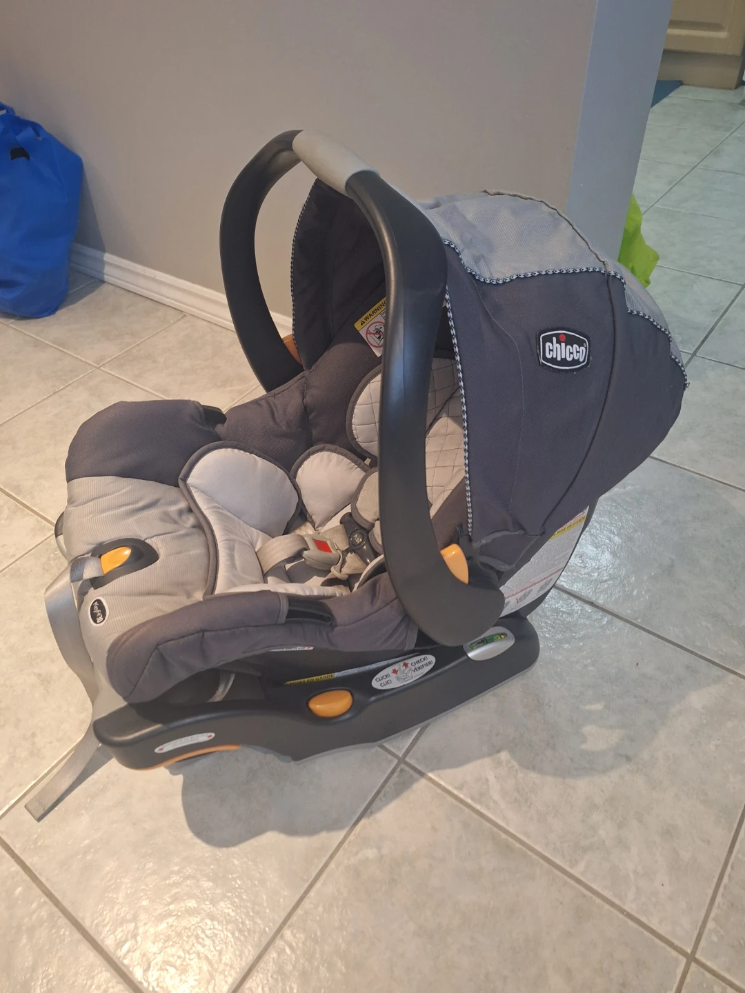 Chicco Keyfit 30 Infant Car Seat