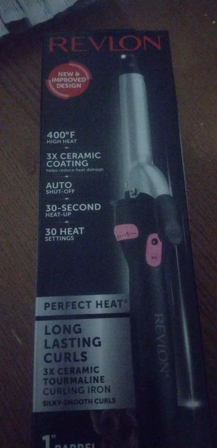 Revlon Long Lasting Curls 1" Curling Iron - NEW