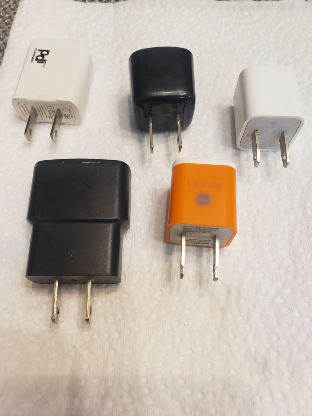 Set of 5 USB Wall Adapters - photo 2