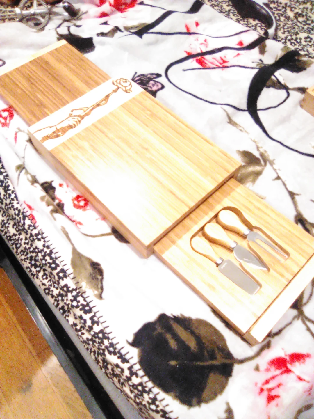 Wooden Cheese Board Set with Knives - photo 2