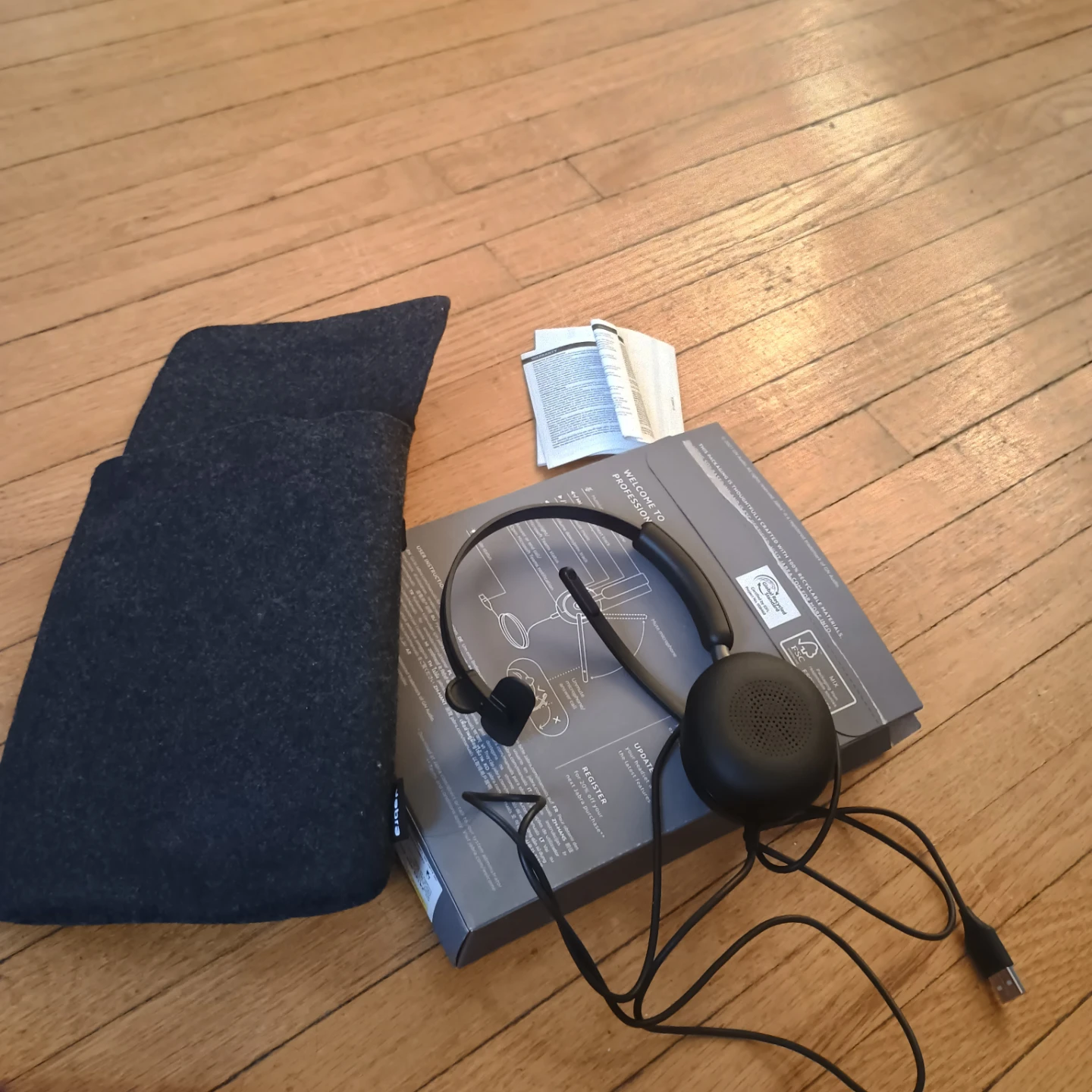 Jabra Evolve2 40 SE USB-A MS Mono Headset with Pouch