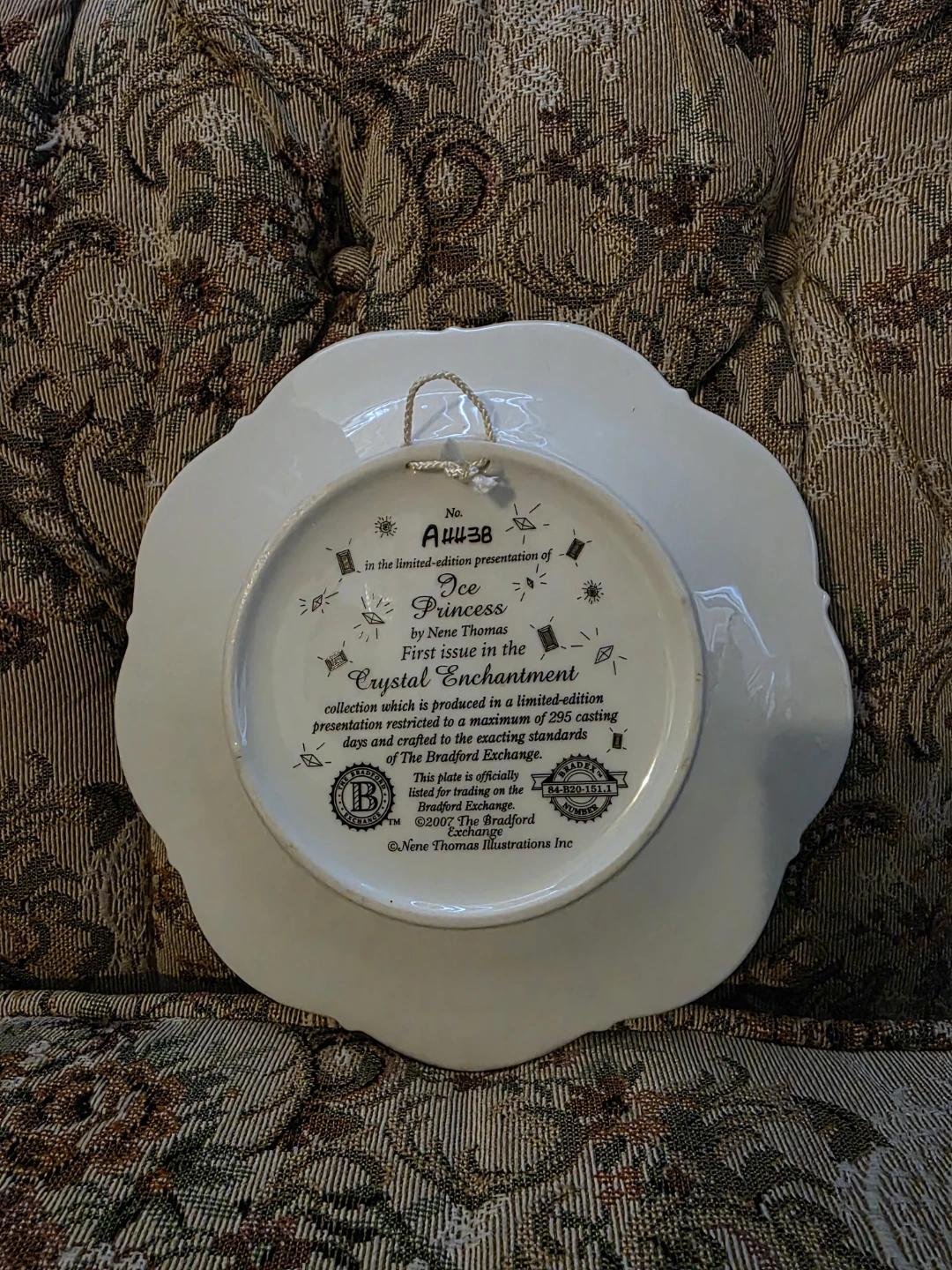 Bradford Exchange Ice Princess Plate 🥕 - photo 2