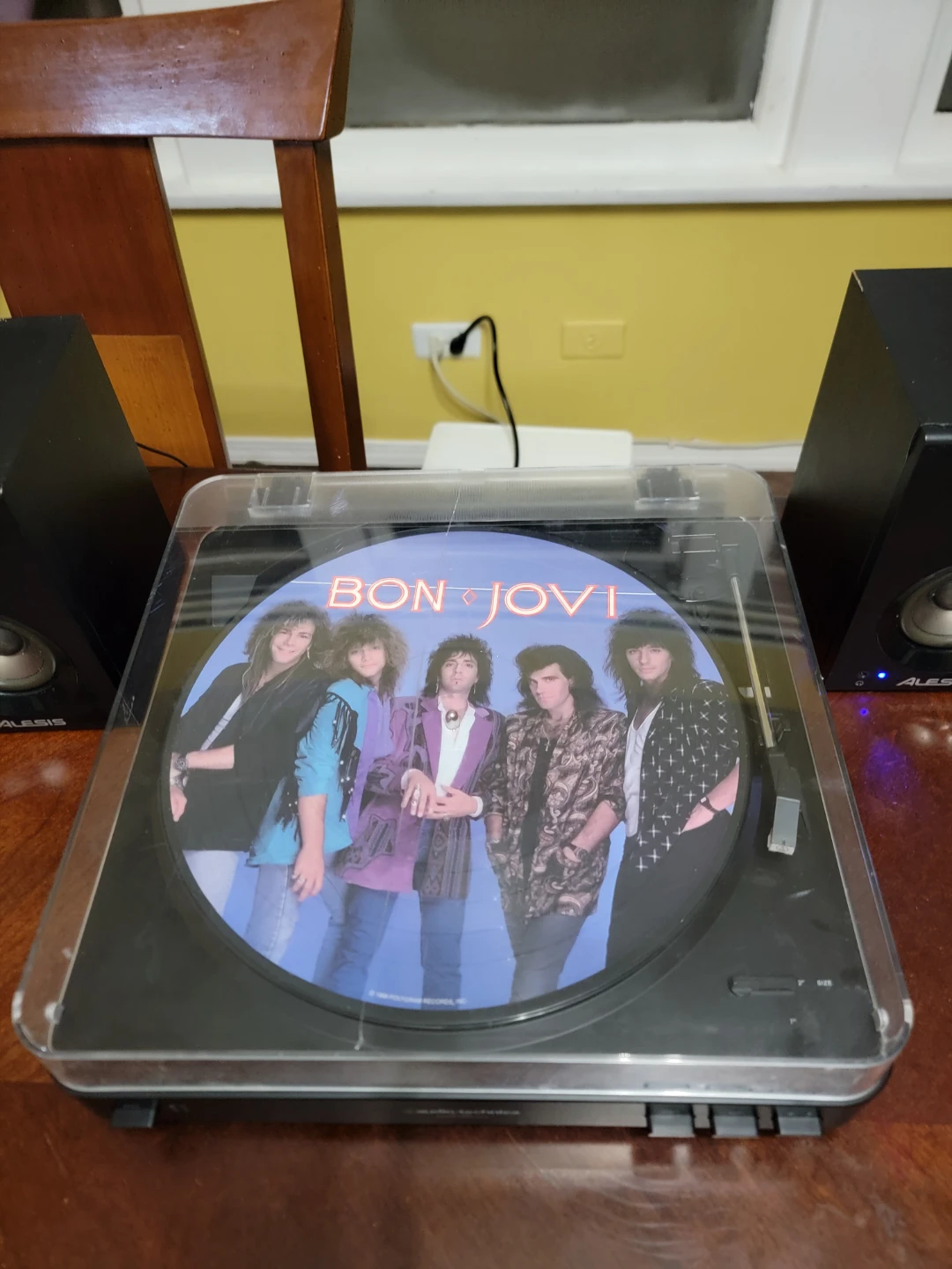 Audio Technica AT-LP60 Turntable - photo 2