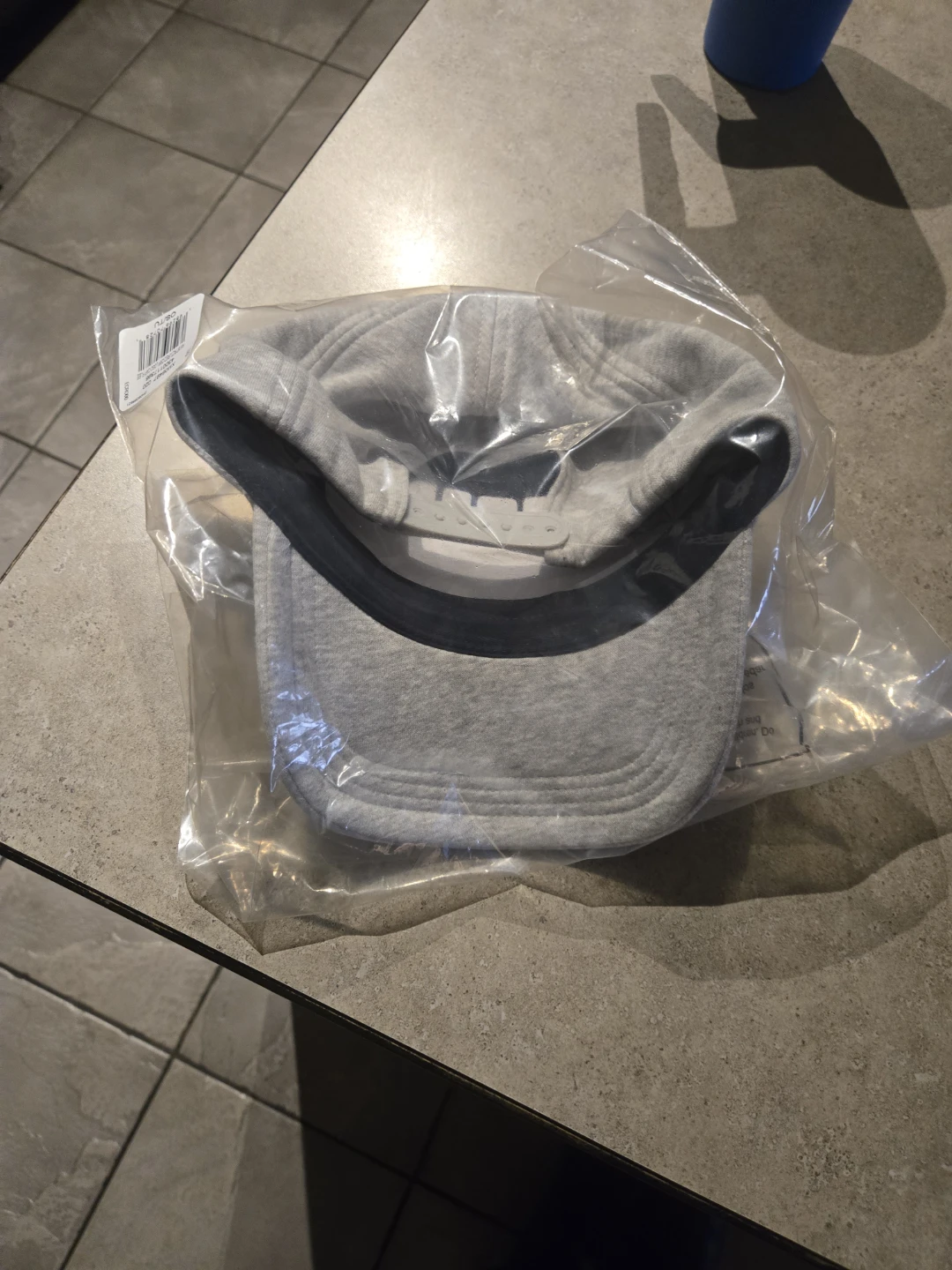 Tommy Hilfiger Grey Baseball Cap - photo 2