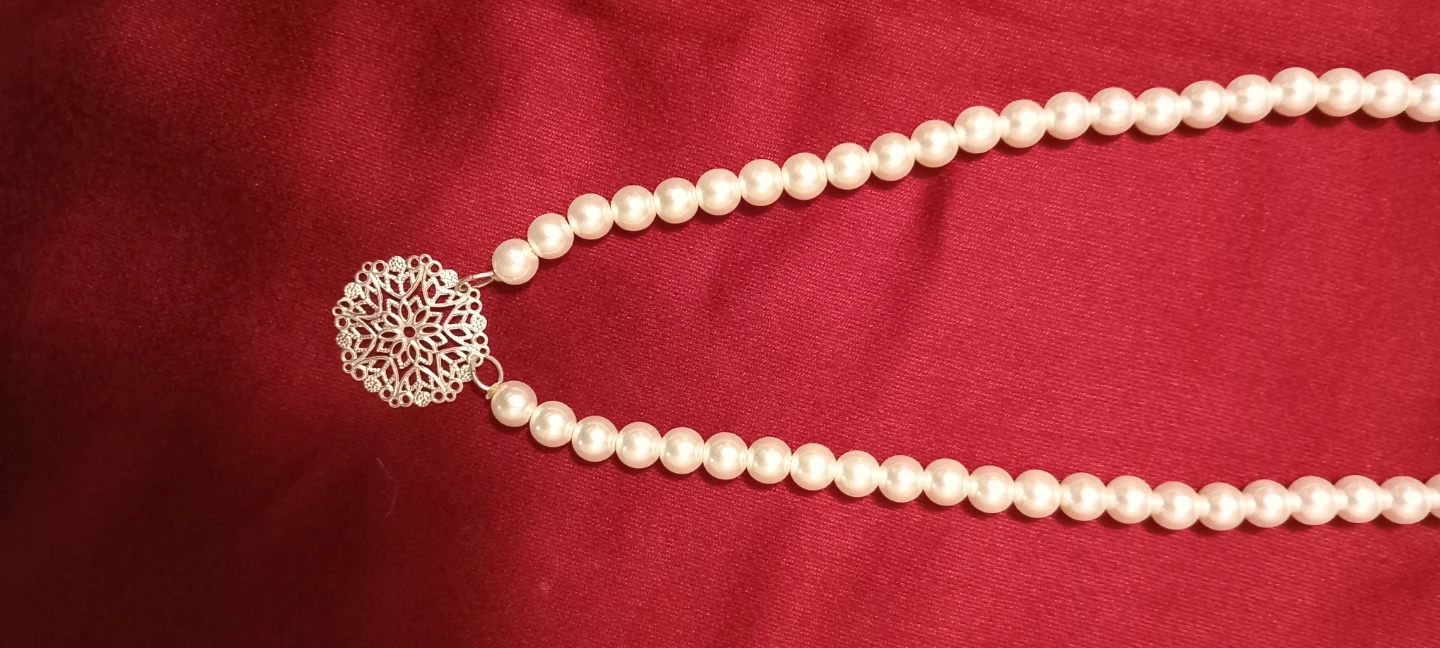 Pearl Necklace with Snowflake Pendant - photo 3