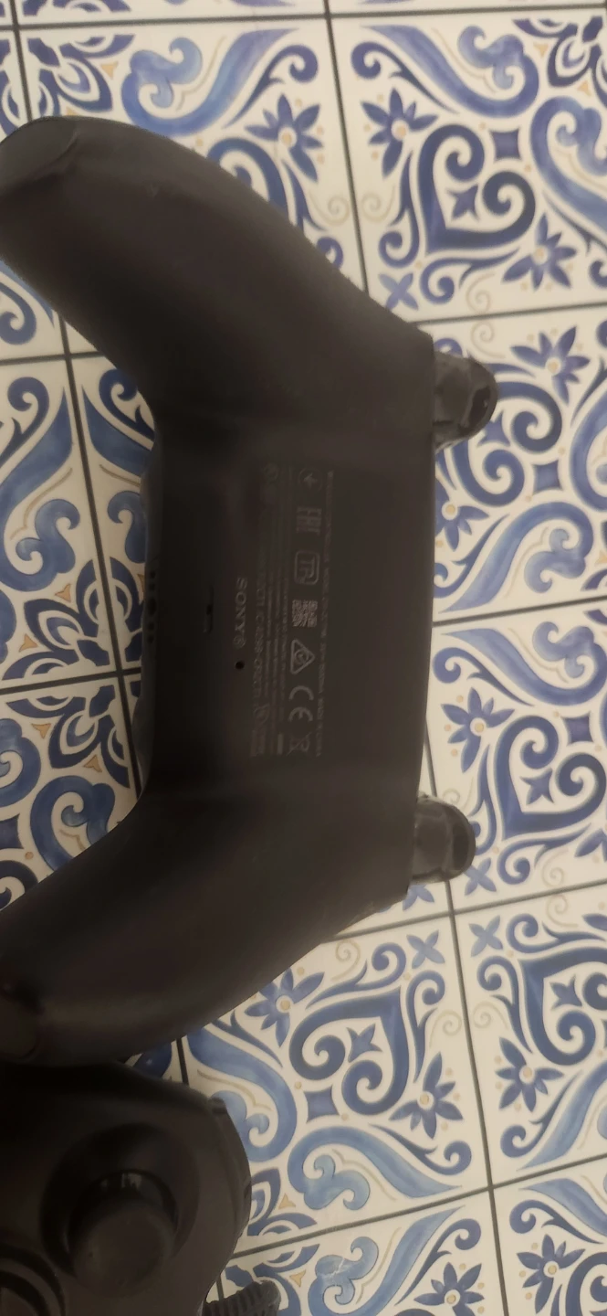 PlayStation 5 DualSense & Xbox 360 Controller - photo 2