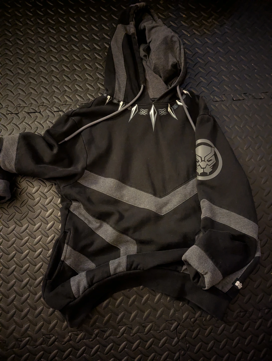The Souled Store Black Panther Hoodie - photo 5