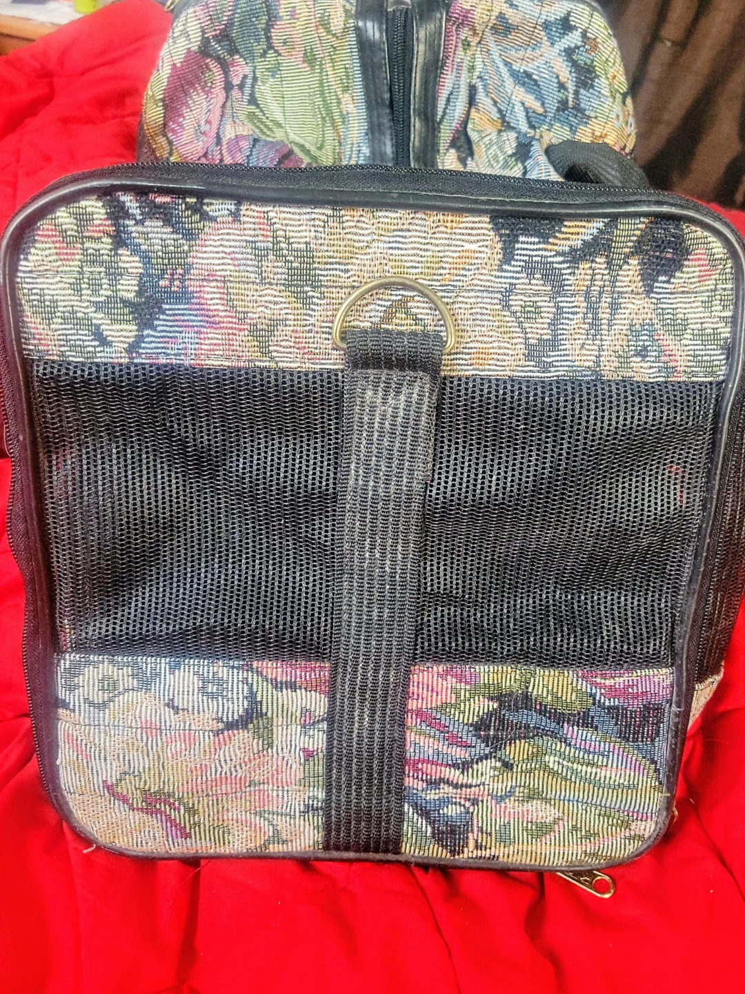 🥕 Floral Pet Carrier - S/M trade for Smaller Carrier - photo 2