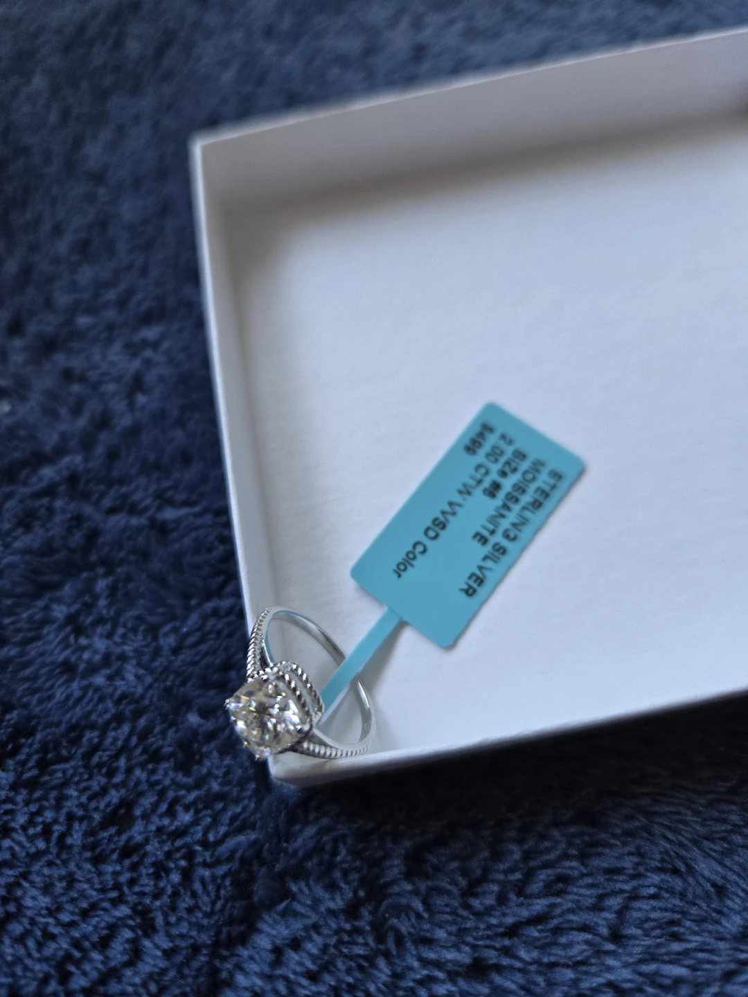 2.00carat Sterling Silver Moissanite Ring Size 6 - photo 3