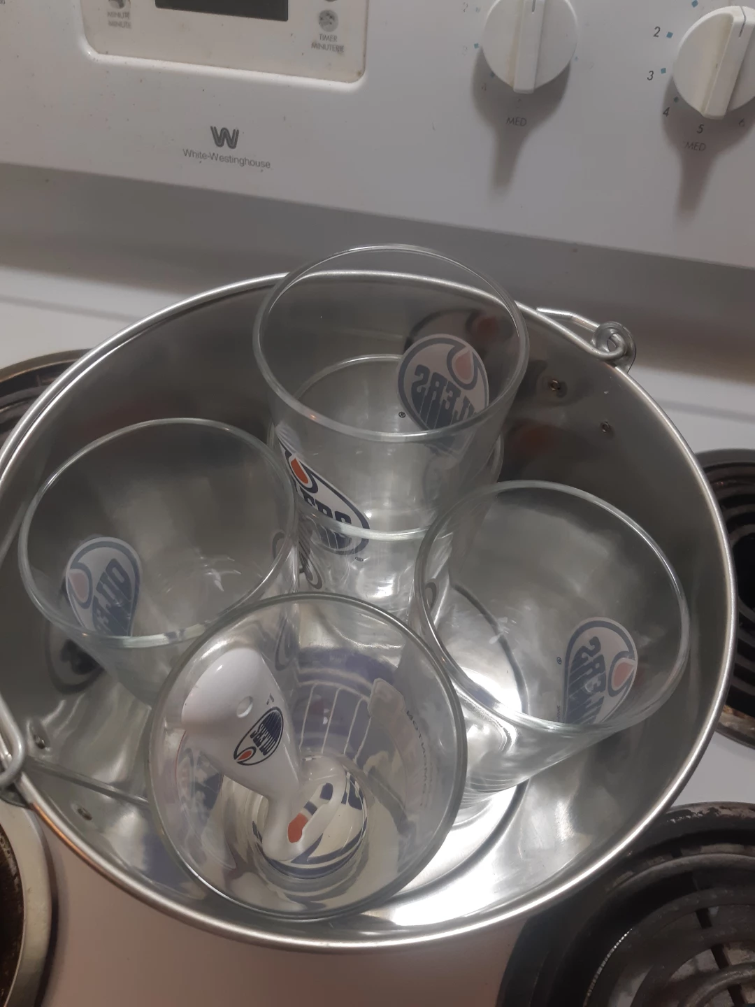 Edmonton Oilers Pint Glasses, Set of 4 with Bottle Opener - photo 3