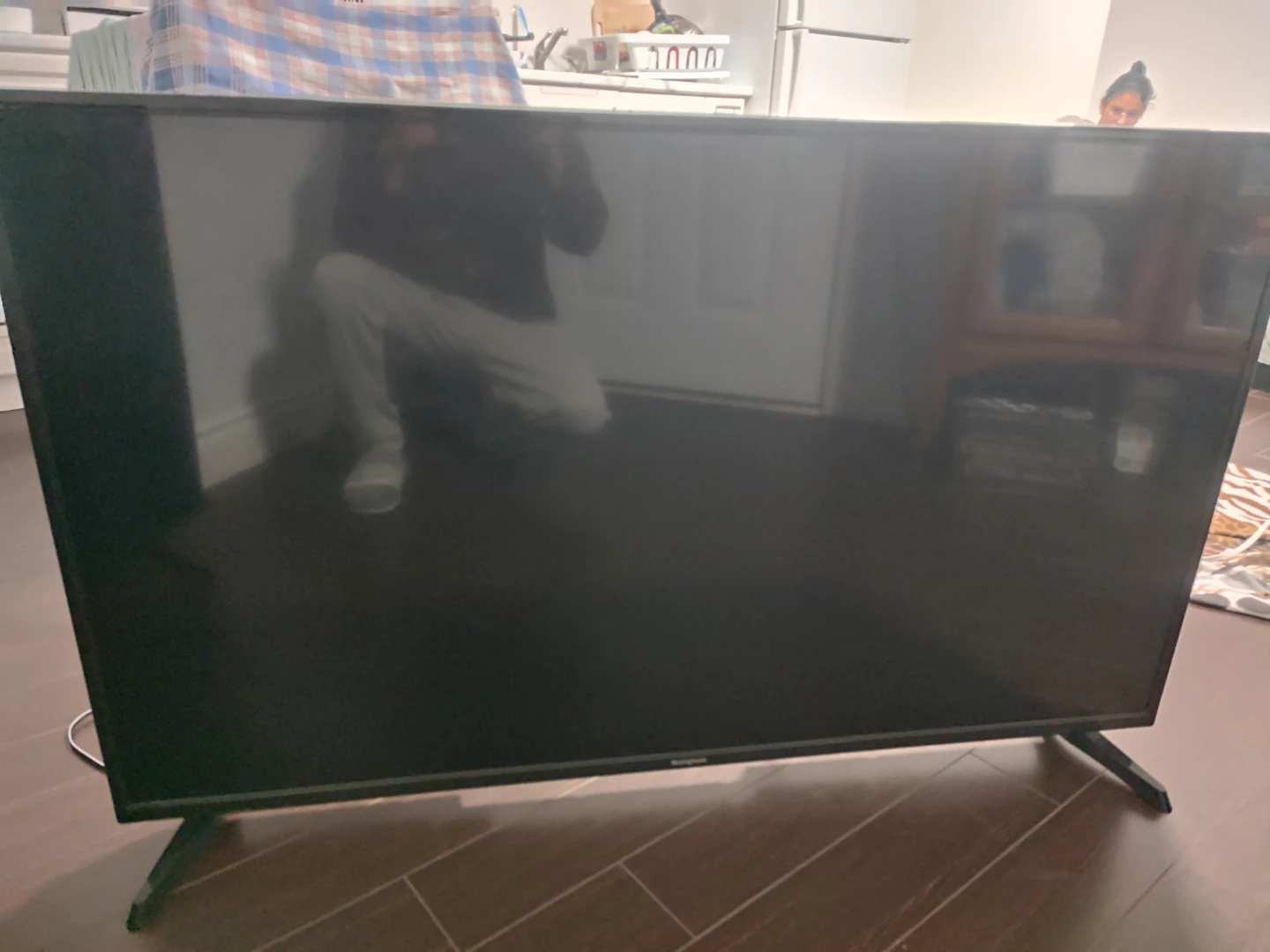 Westinghouse 55" Smart 4K TV (WD55UW4620) backlight issue. - photo 3