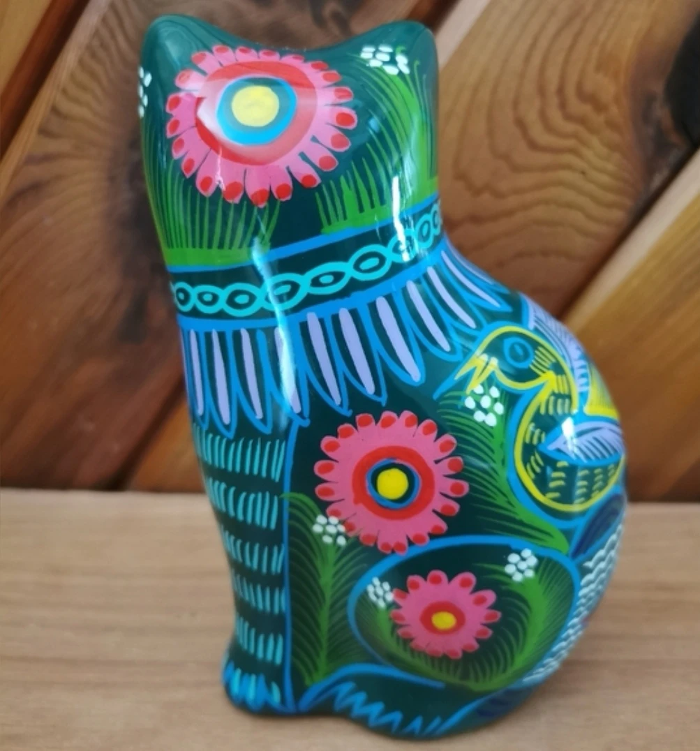 Hand Painted Pottery Cat Figurine - photo 2