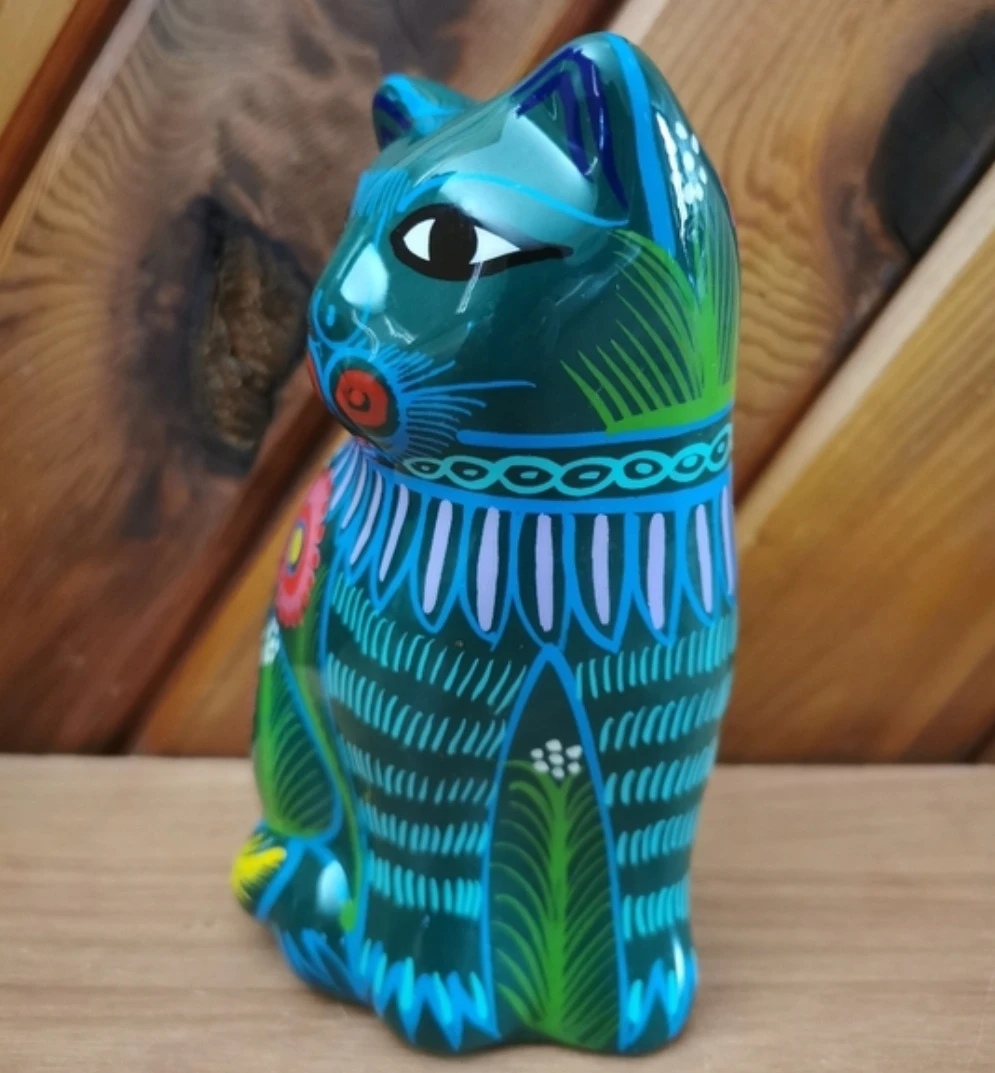 Hand Painted Pottery Cat Figurine - photo 3