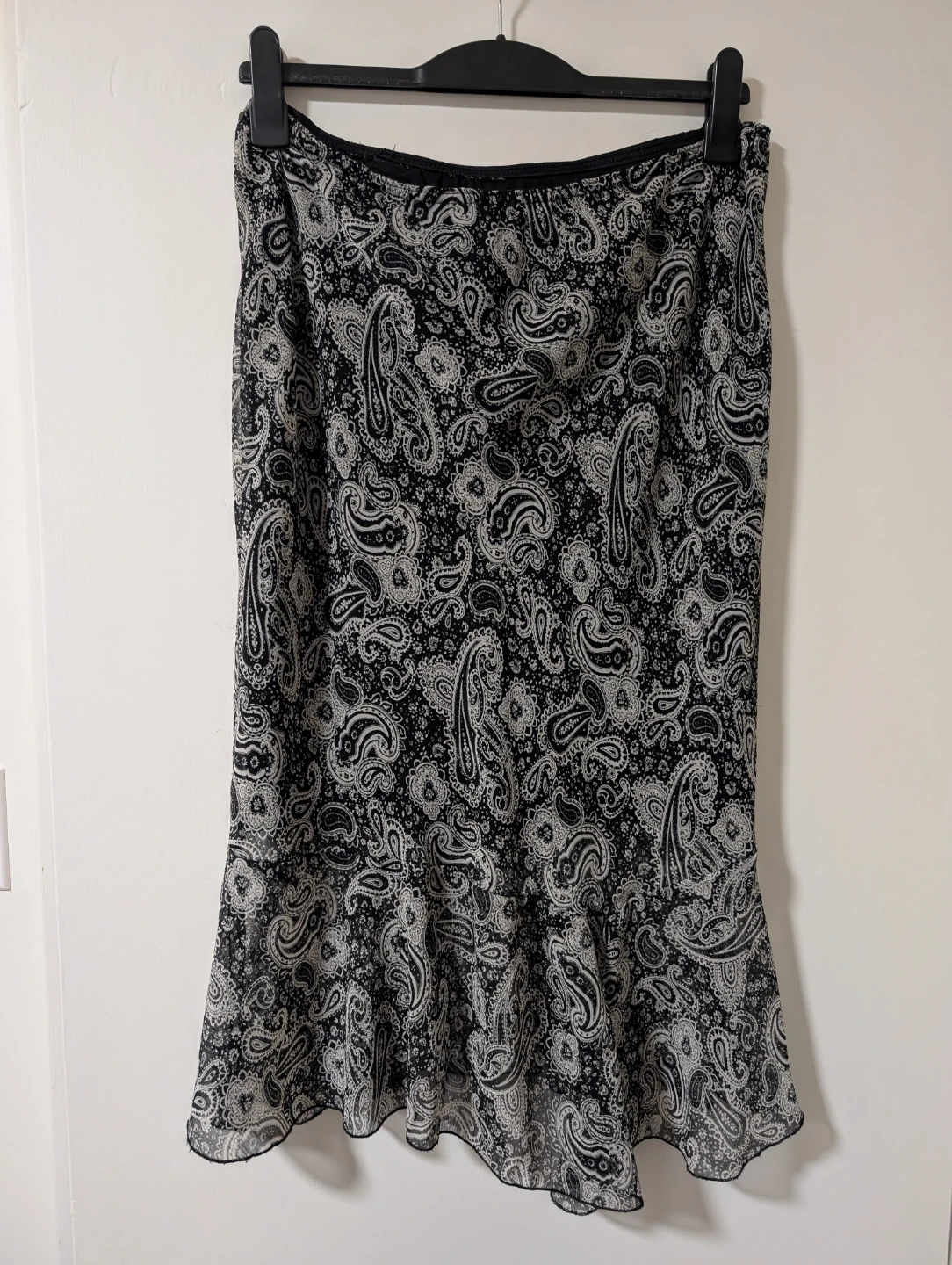 Tradition Black Paisley Skirt - Size 12