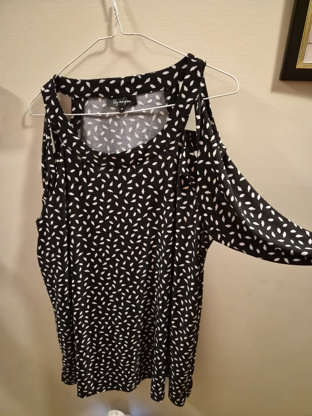 Lily Morgan Cold Shoulder Blouse - Black/White Print