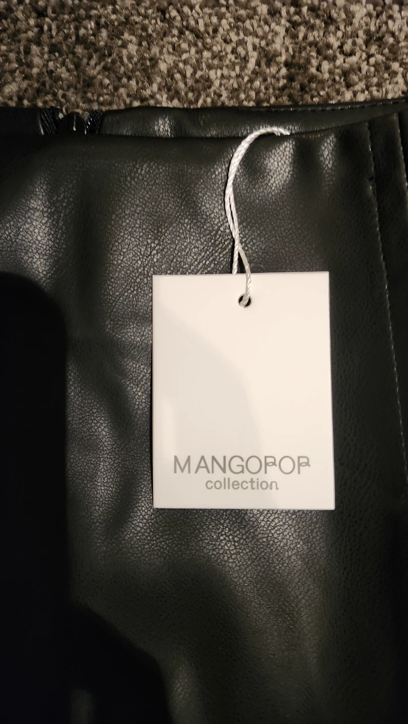 MANGOPOP Collection Black Faux Leather Mini Skirt - Size M - photo 3