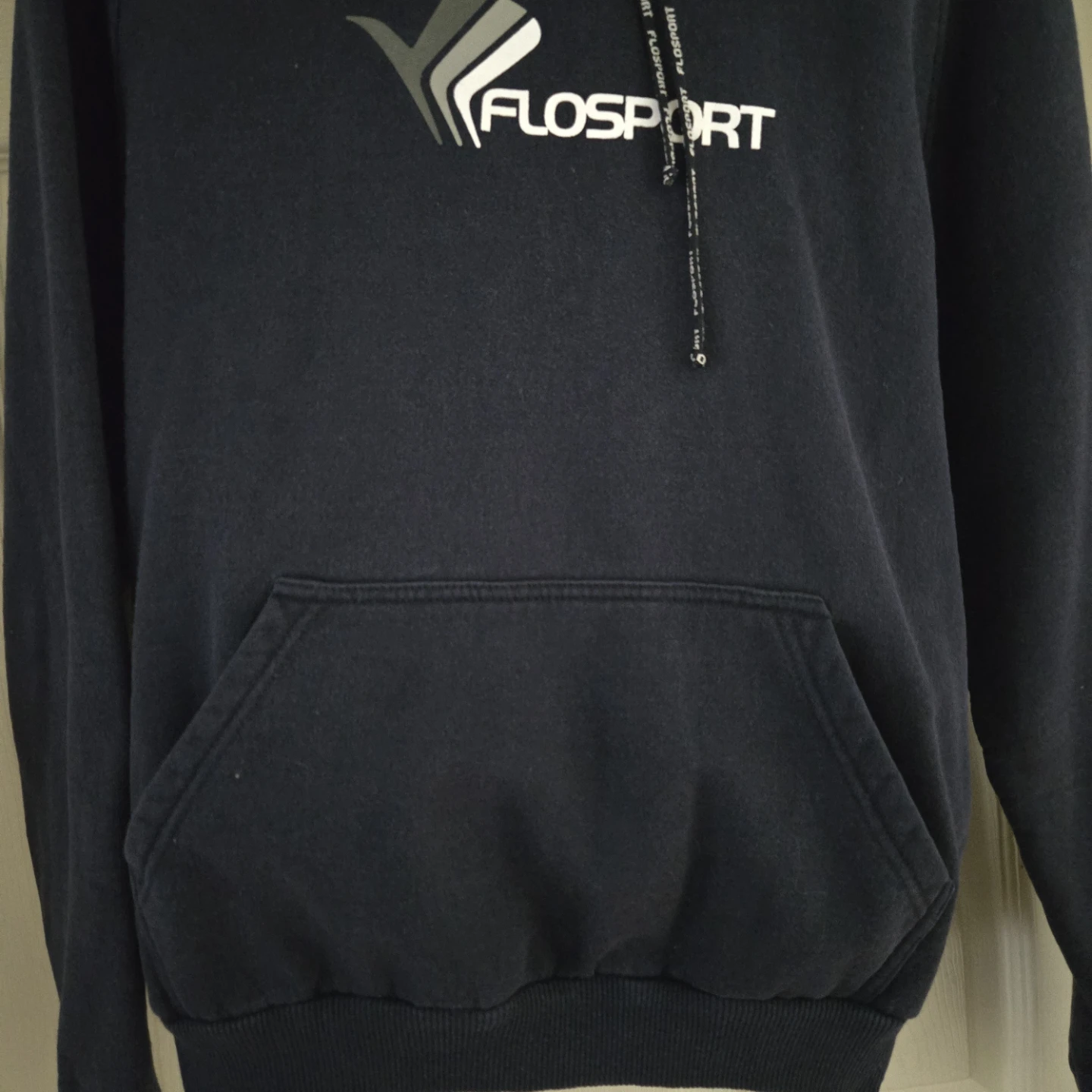 Flosport Hoodie - Size M - photo 2