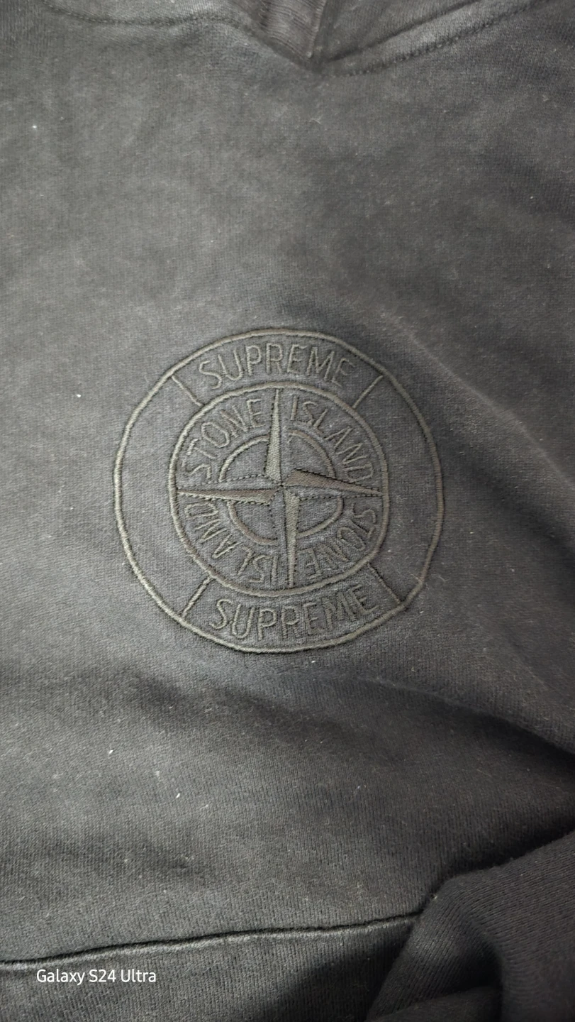 Supreme Stone Island Black Hoodie - photo 2