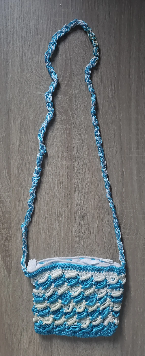 Crocheted Crossbody small Bag - Blue and White - photo 2