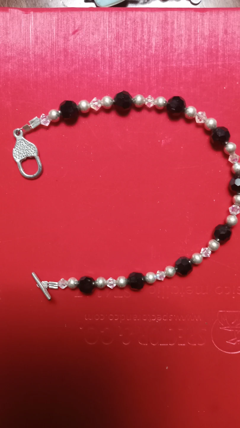 Beaded Bracelet - Black & Silver