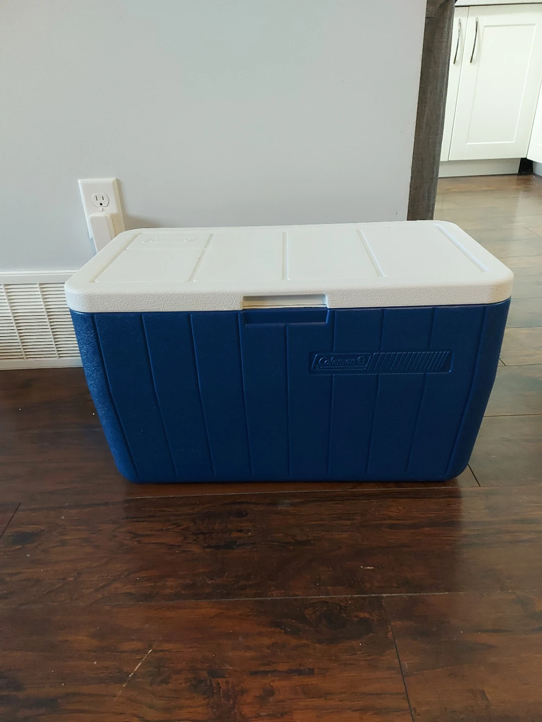48 Qt. Coleman Blue & White Cooler