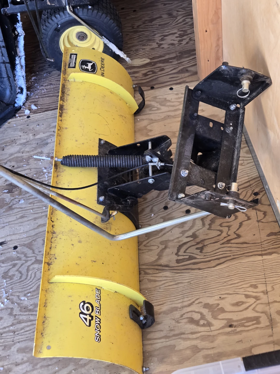 John Deere 46 Snow Blade - photo 2