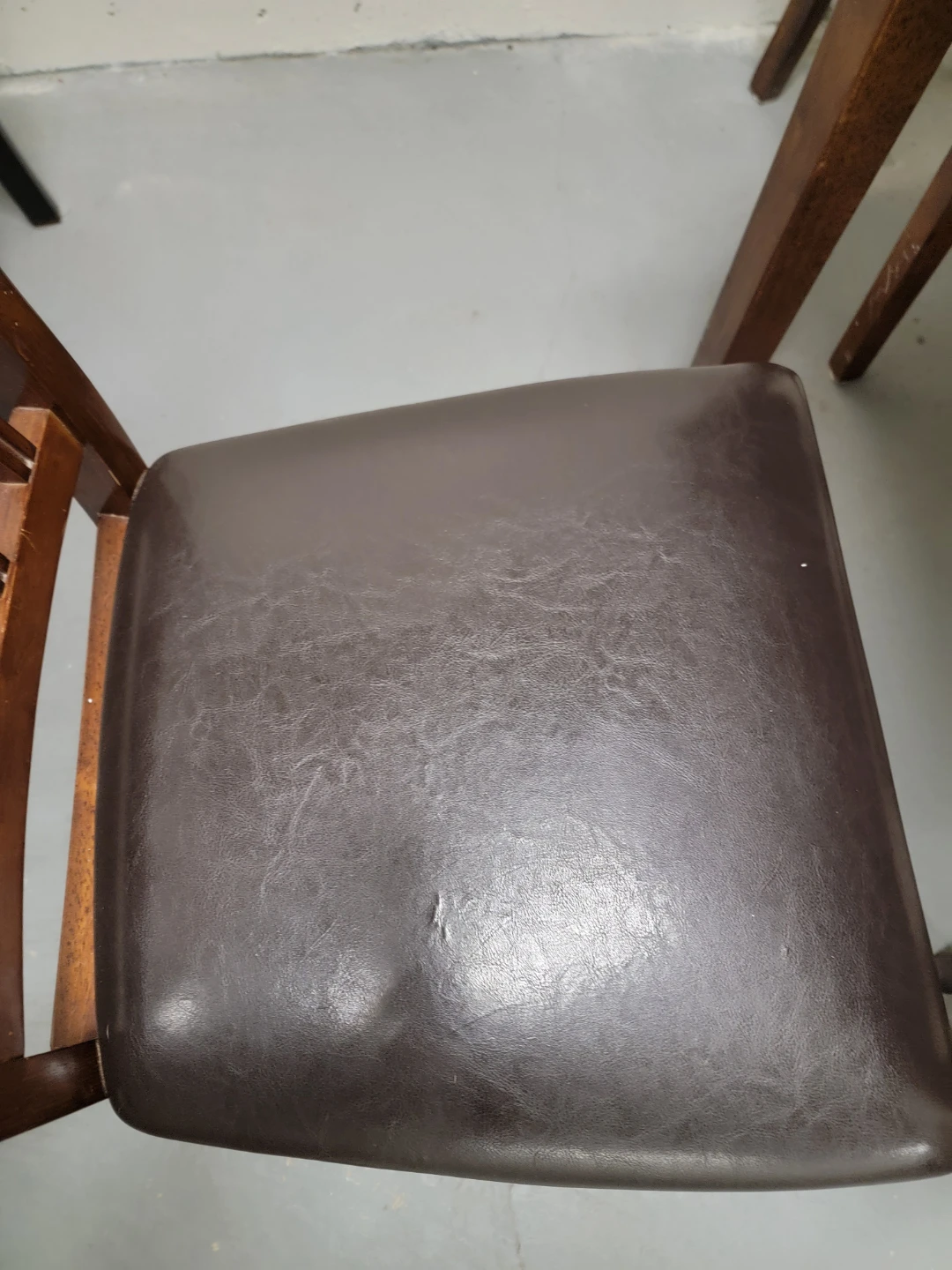 Wooden Dining Table with 4 Chairs - photo 2