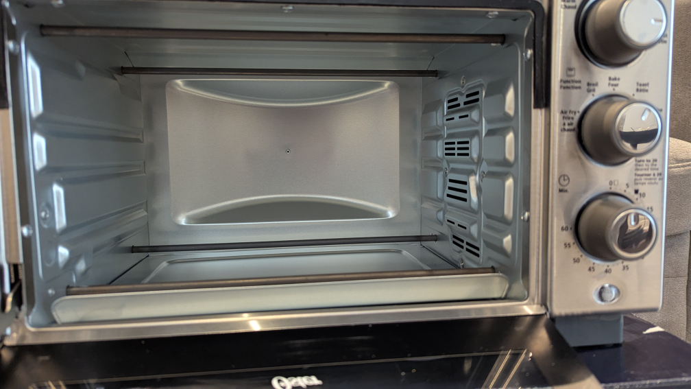 Oster Compact Air Fry Countertop Oven - photo 2