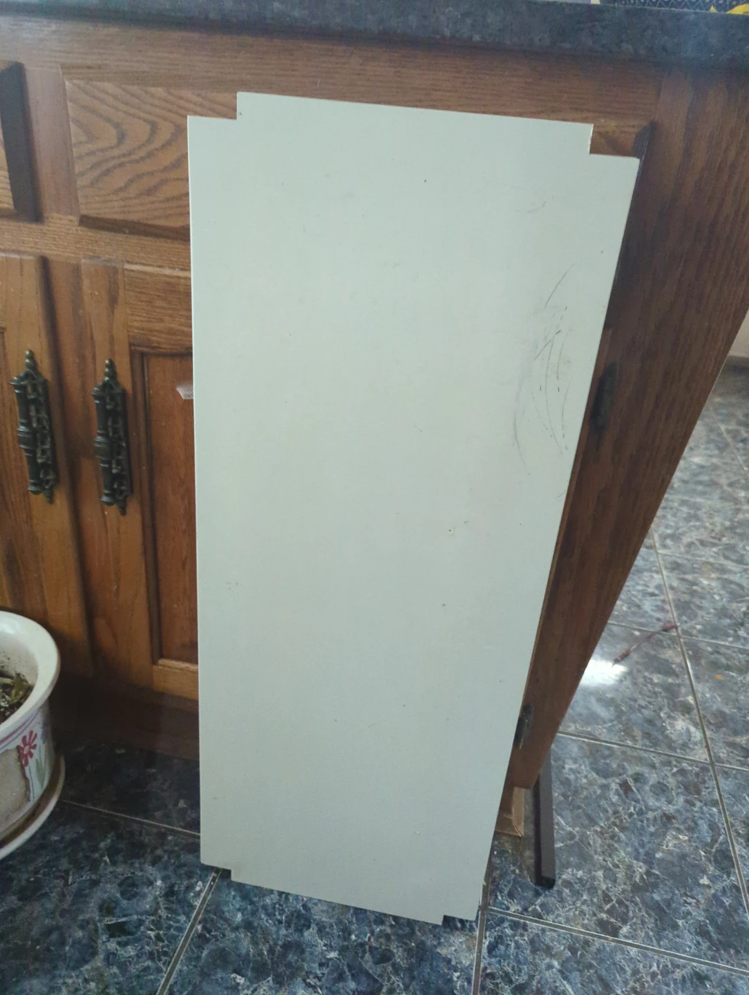 White Bookshelf - Great Condition - photo 3