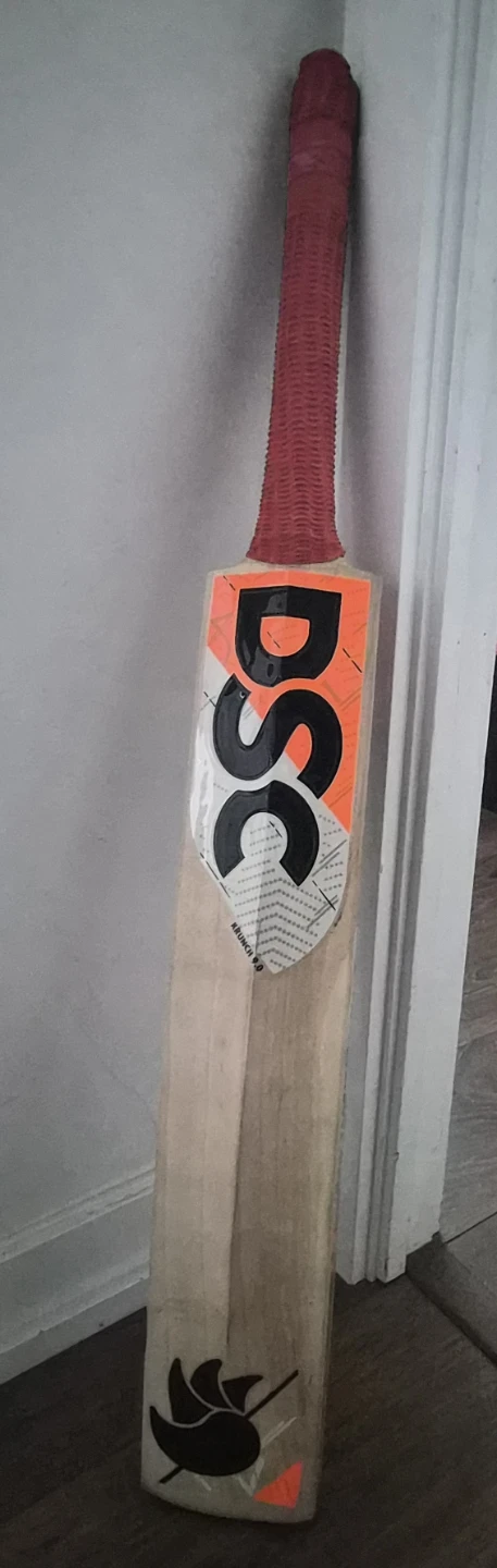 DSC Krunch Cricket Bat - photo 3