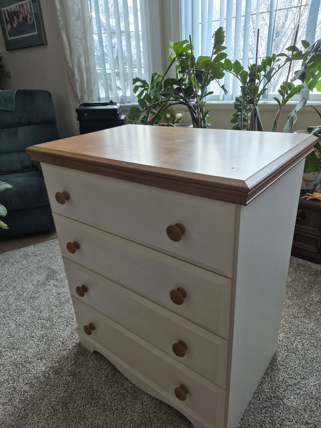 Wooden 4-Drawer Dresser - photo 2