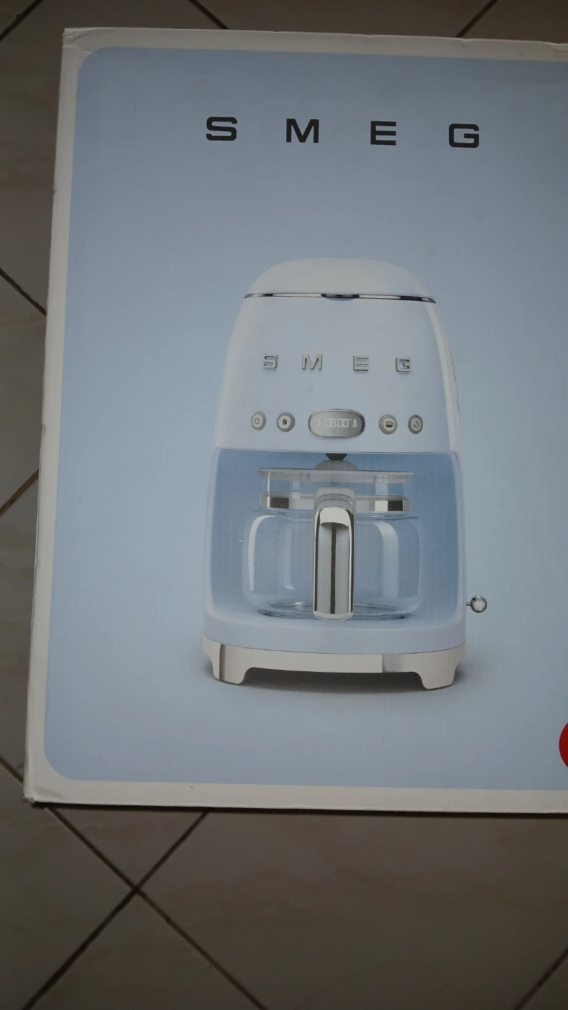 Brand new Smeg Drip Filter Coffee Machine - new unpacked