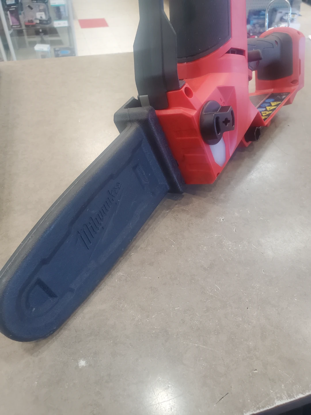 Milwaukee M12 6-Inch Pruning Saw - Red - photo 2