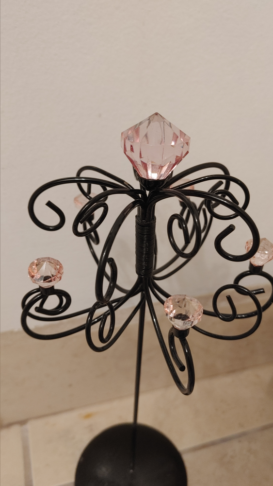 Black metal jewelry stand with pink crystals - photo 2