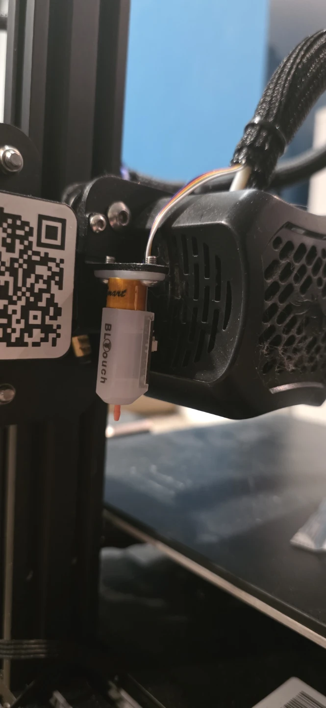 Creality Ender 3 V2 3D Printer - photo 2