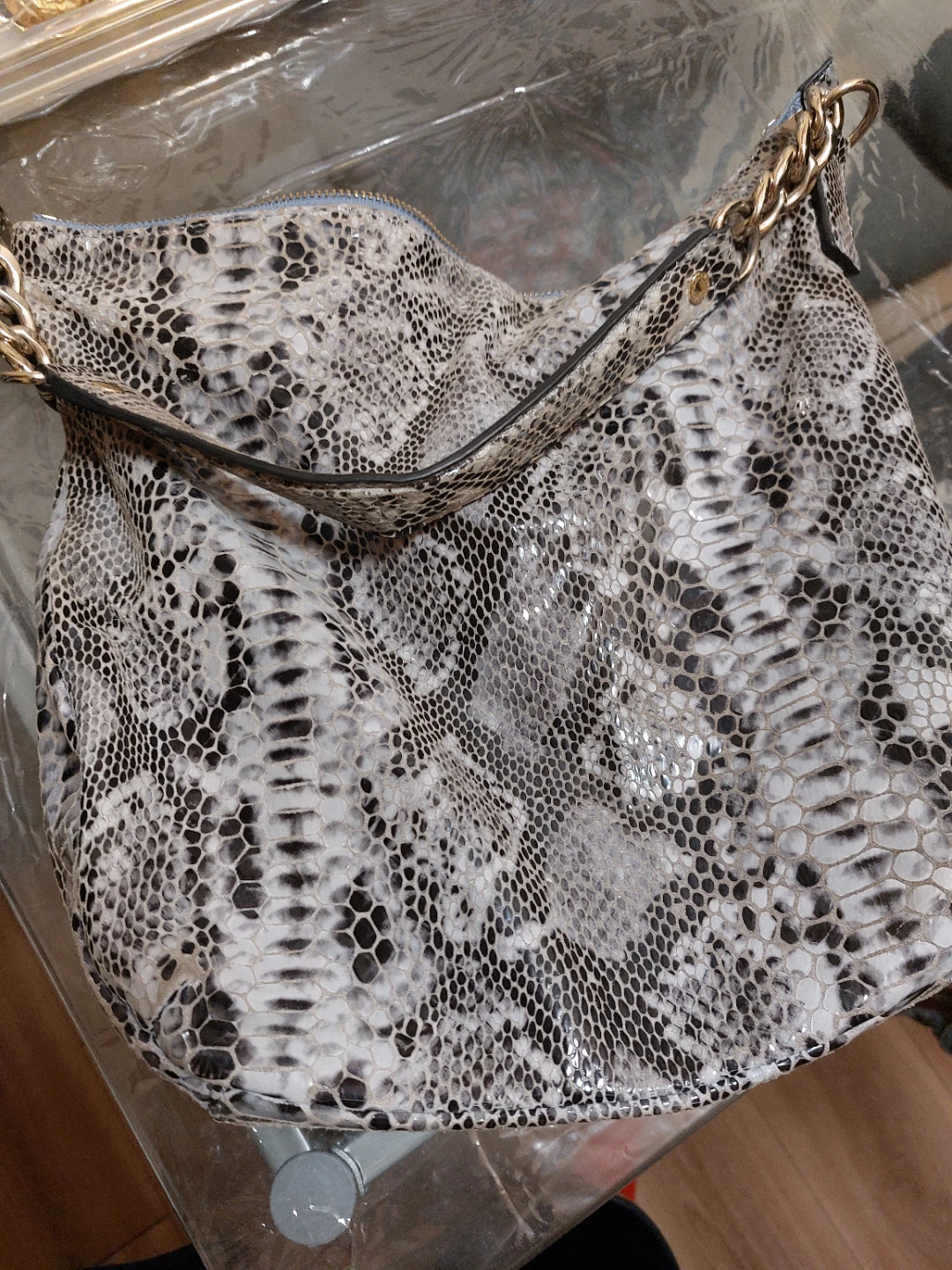 Danier,leather snake print pusse - photo 4