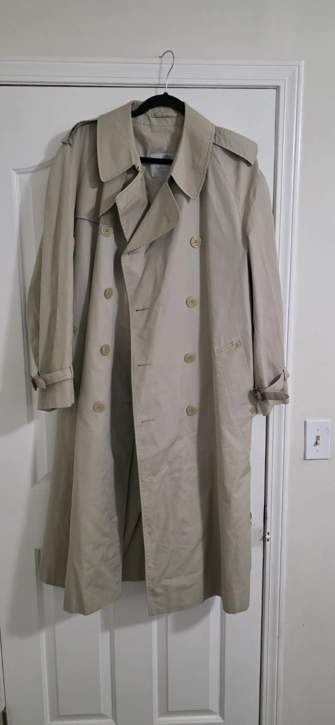 Vintage Aquascutum Men's Beige double breasted  thin trench coat