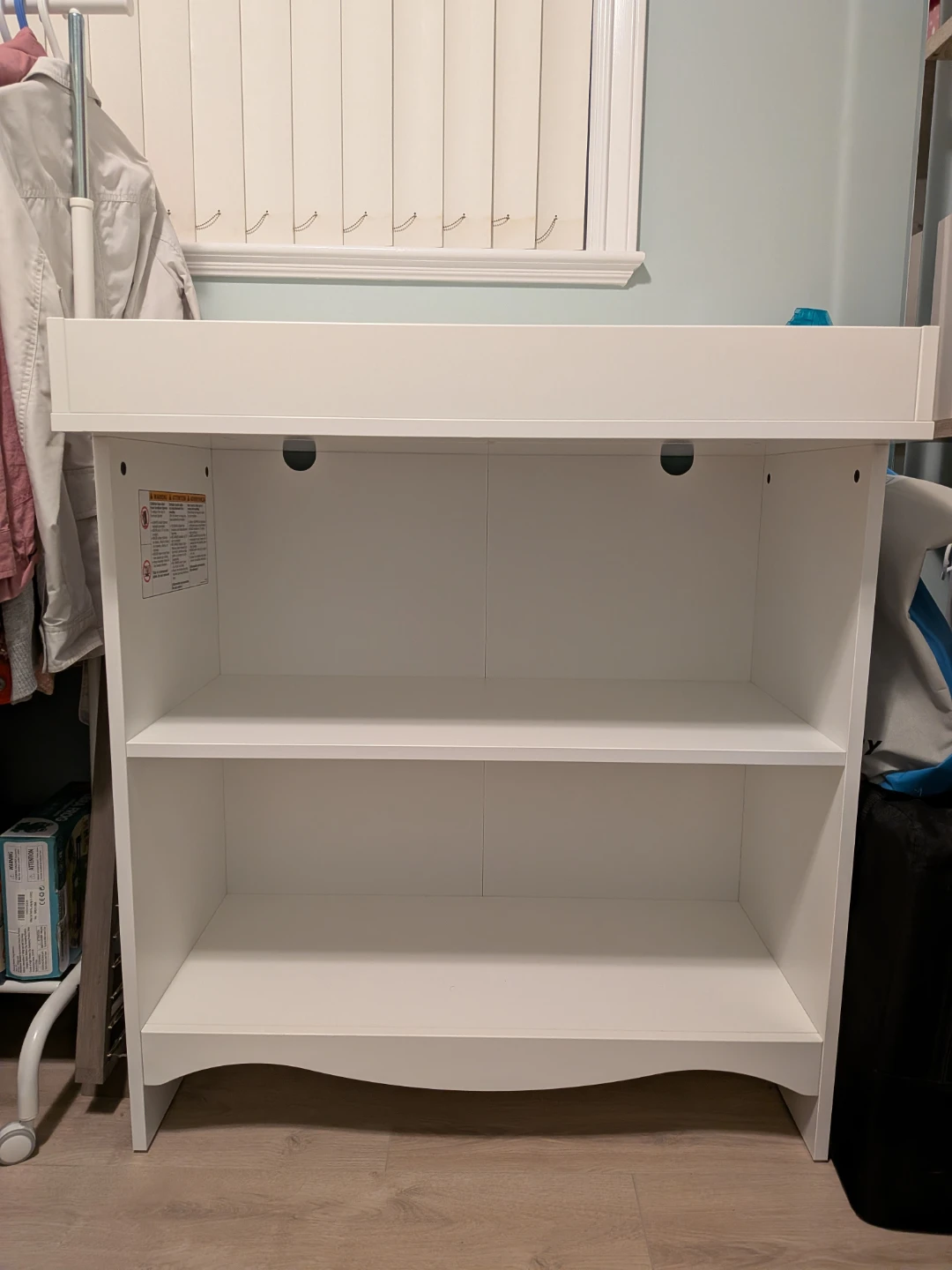 IKEA SMÅGÖRA changing table and shelves - photo 2